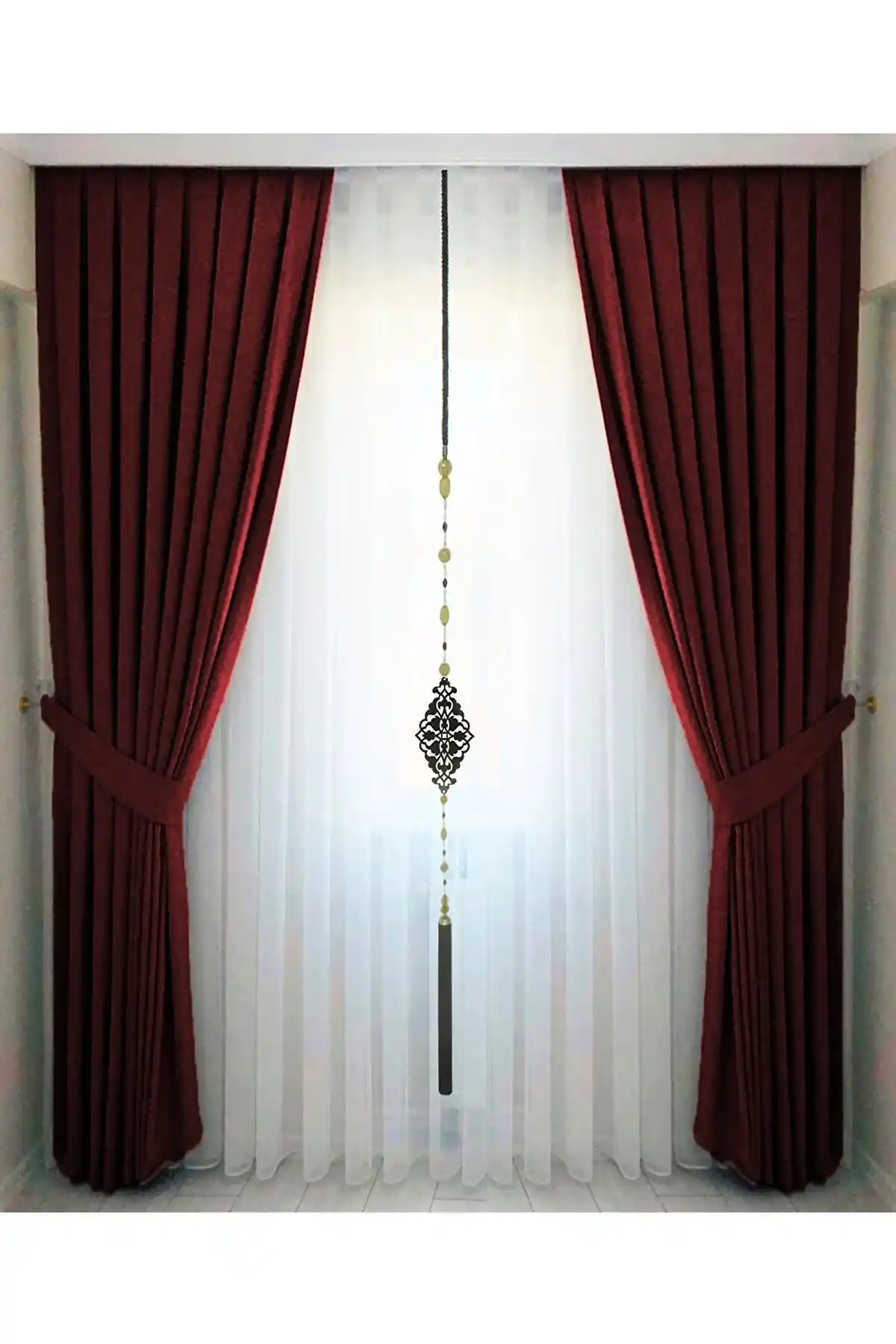 İ.D İpek Dokuma Bordo Pileli Kadifemsi Fon Perde: Estetik ve Fonksiyonellik Bir Arada