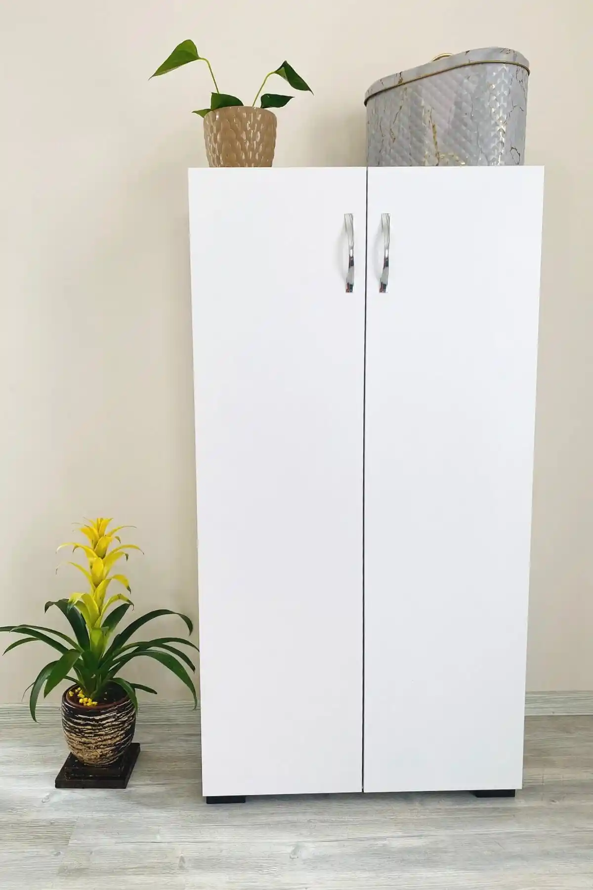 IRMAK MOBİLYA Çok Amaçlı Dolap Modern ve Fonksiyonel Tasarım ile Depolama Çözümünüz