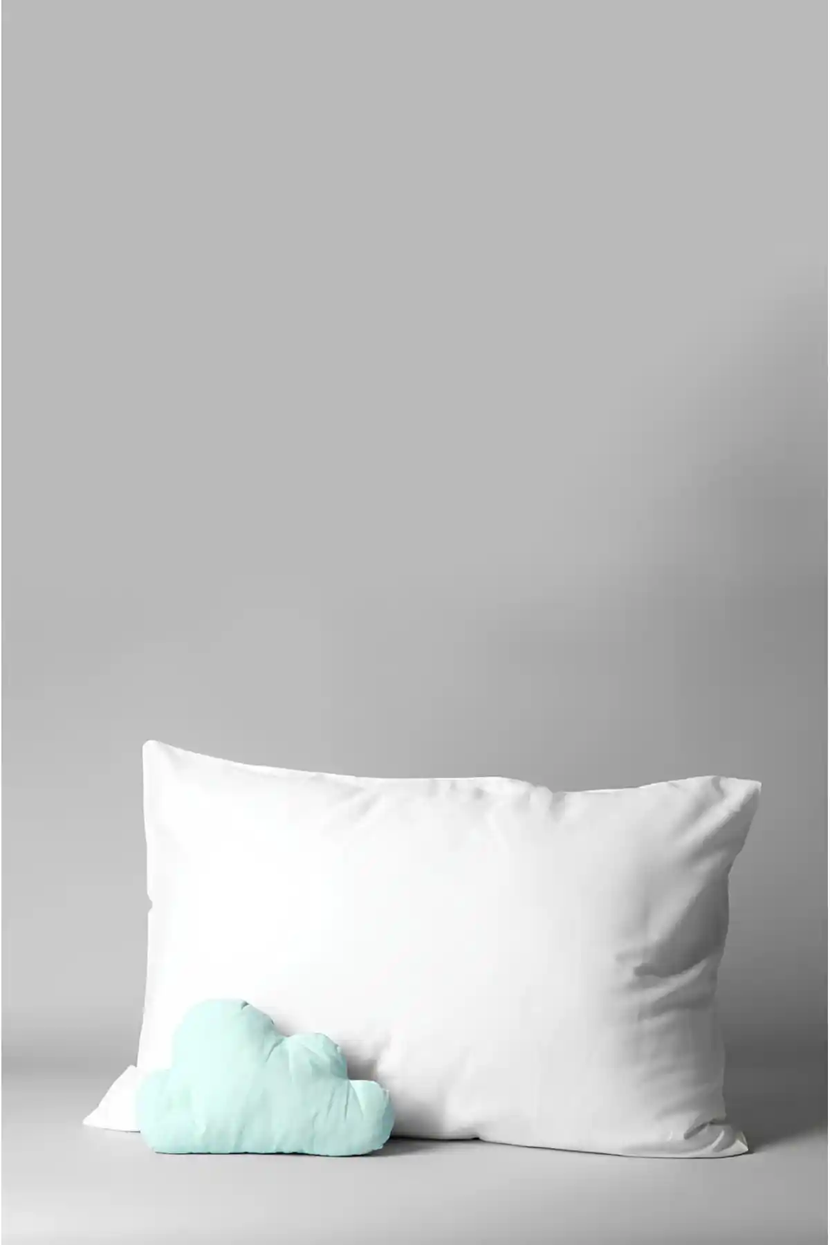 İz Concept Premium Pamuklu Bebek Yastığı: Güvenli ve Konforlu Uyku İçin Ideal Seçenek