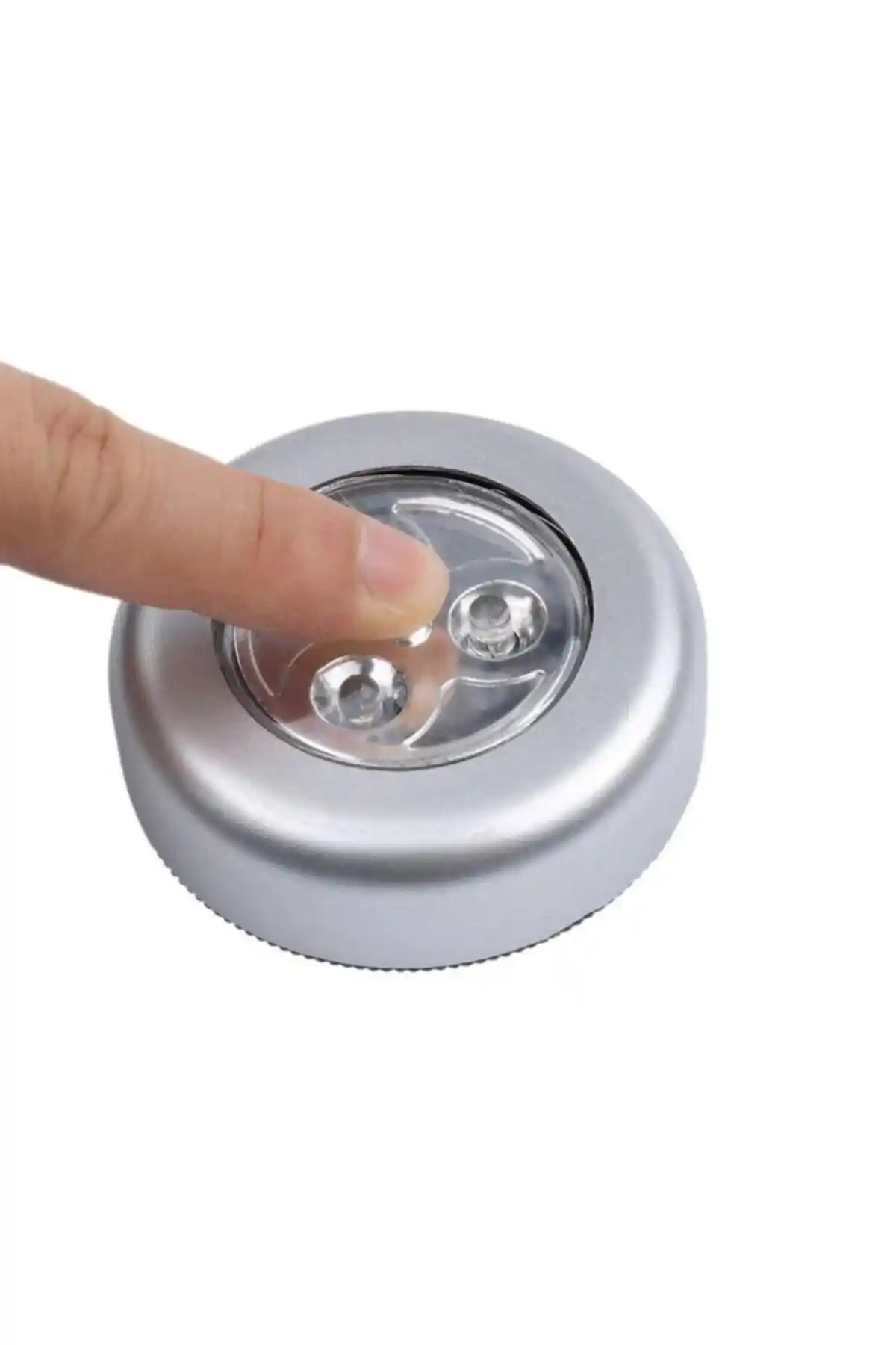 Kablosuz Pilli LED Spot Lambası: Kolay Kurulum ve Uzun Ömürlü Aydınlatma Çözümü