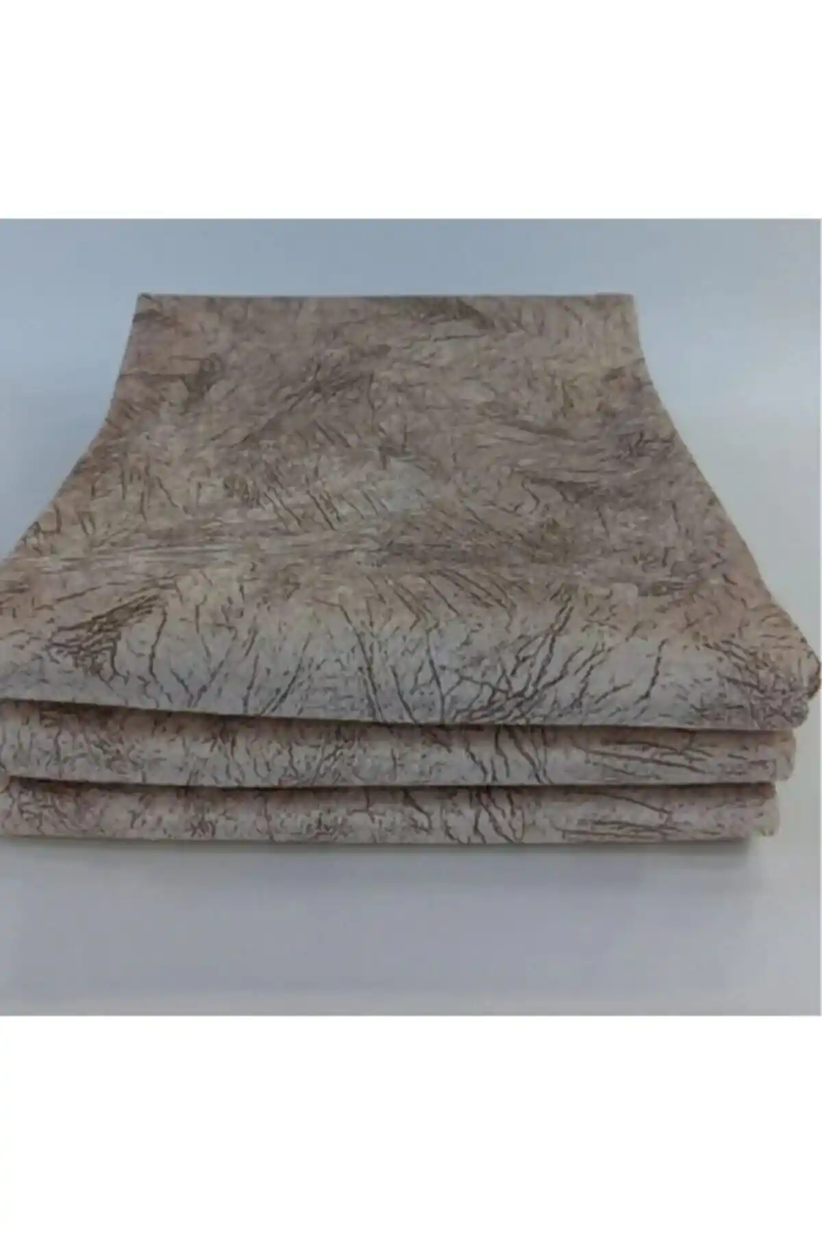 Kapiçino Damar Desenli ve Kadife Çekyat Örtüleri Karşılaştırması