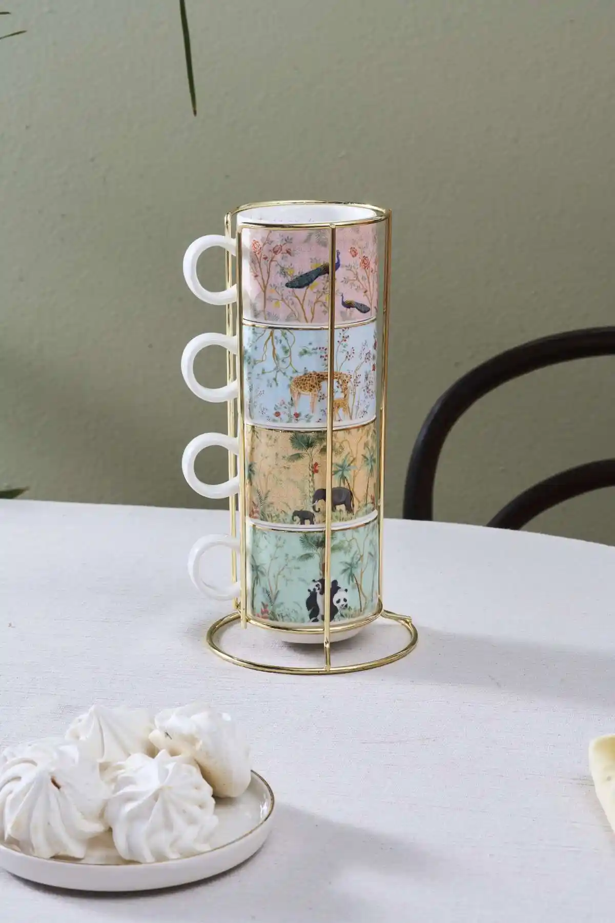 Karaca Lavinya 5 Parça Standlı Kupa Seti Estetik ve Kullanışlı Tasarımıyla Mutfaklara Şıklık Katar