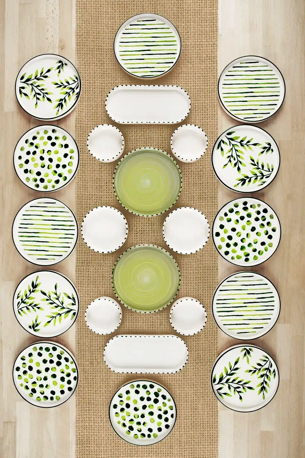 Kitchen Life 22 Parça 12 Kişilik Stackable Kahvaltı Takımı Modern ve Şık Tasarım