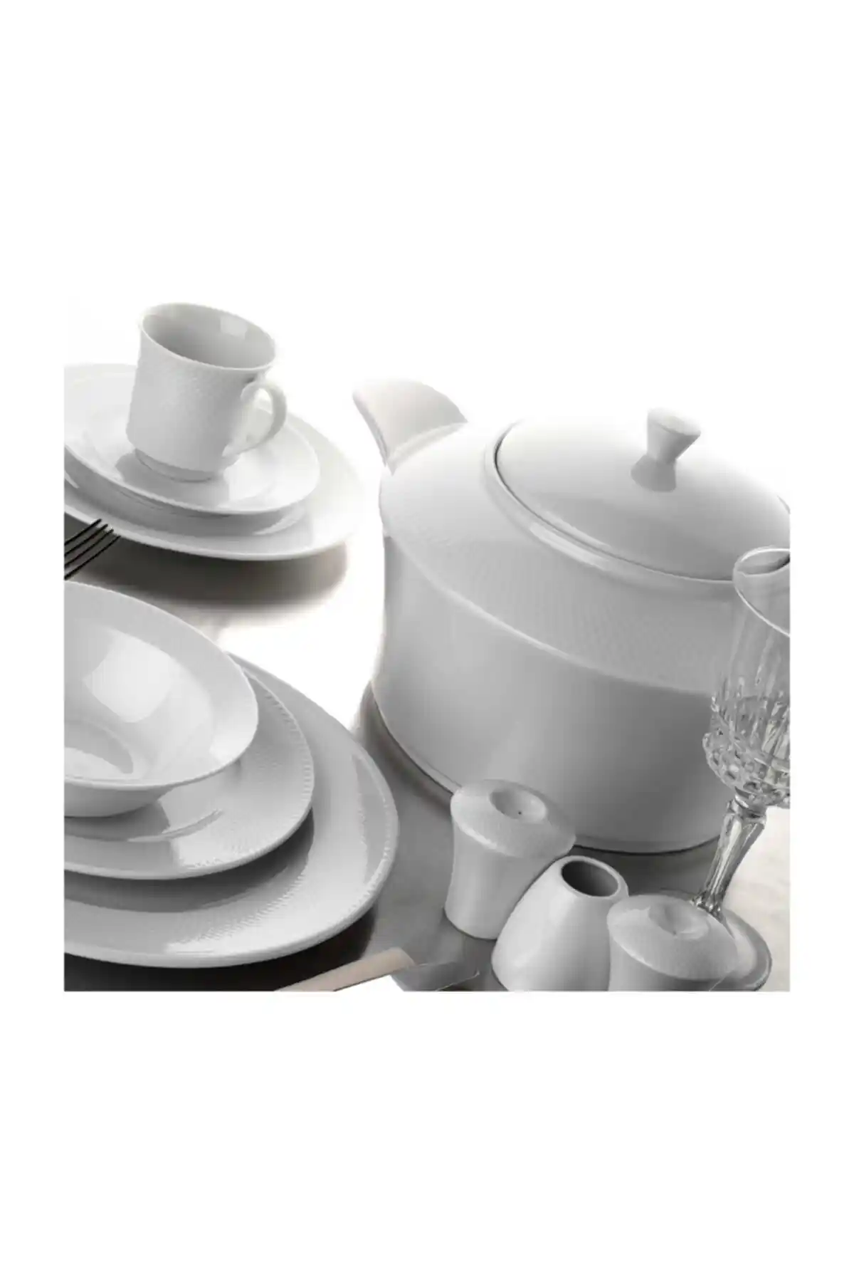 Kütahya Porselen Zümrüt Dekorsuz 12 Kişilik 53 Parça Yemek Takımı Özellikleri