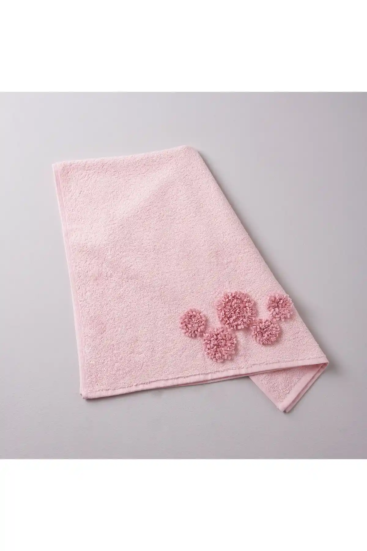 Linens Glace Pamuk Yüz Havlusu: Konfor ve Estetiği Bir Arada Sunan Şık ve Dayanıklı Tasarım