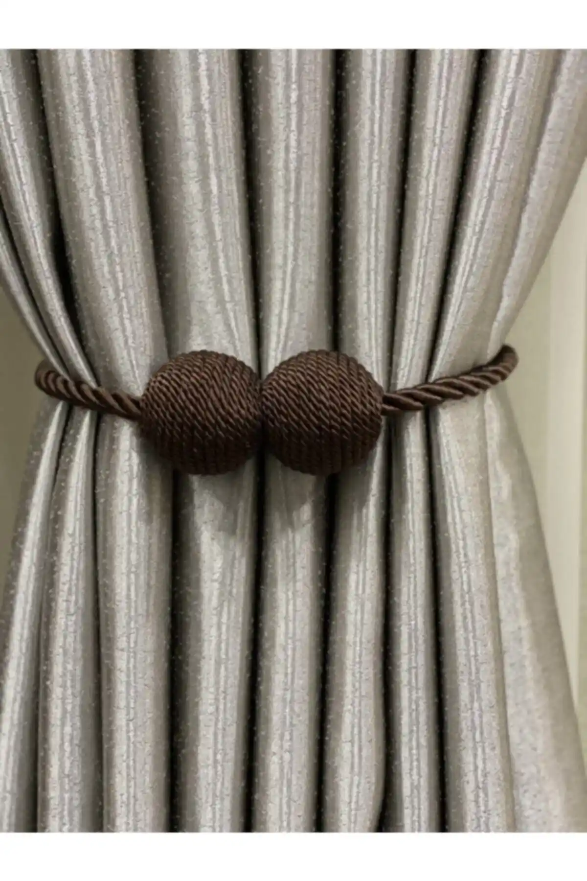 LUCIEN Koyu Kahve Mıknatıslı Perde Toplayıcı: Modern ve Kullanışlı Dekorasyon Unsuru