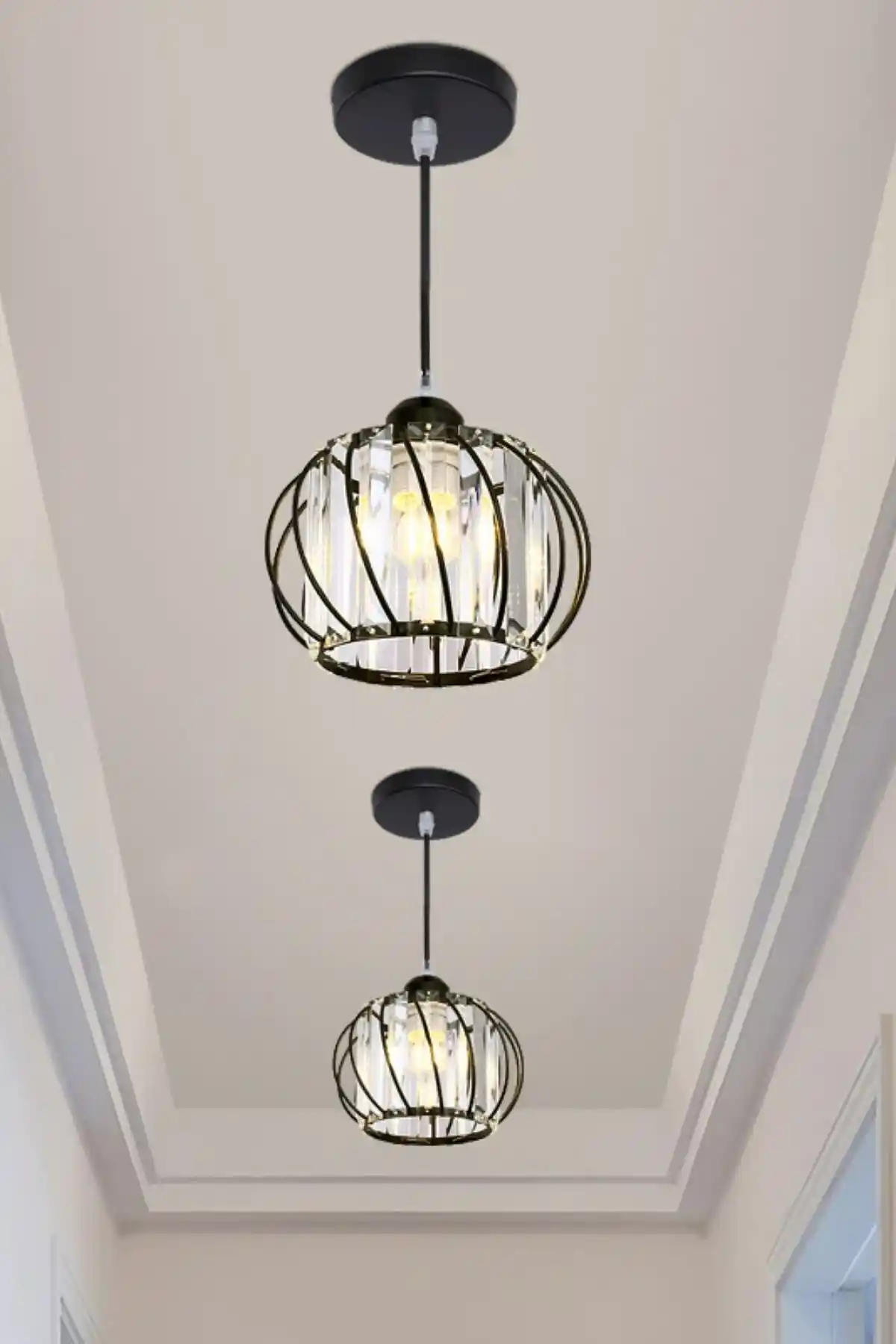 Luna Lighting Quattro ve Trend Kitchen Silvano Model Avize Karşılaştırması