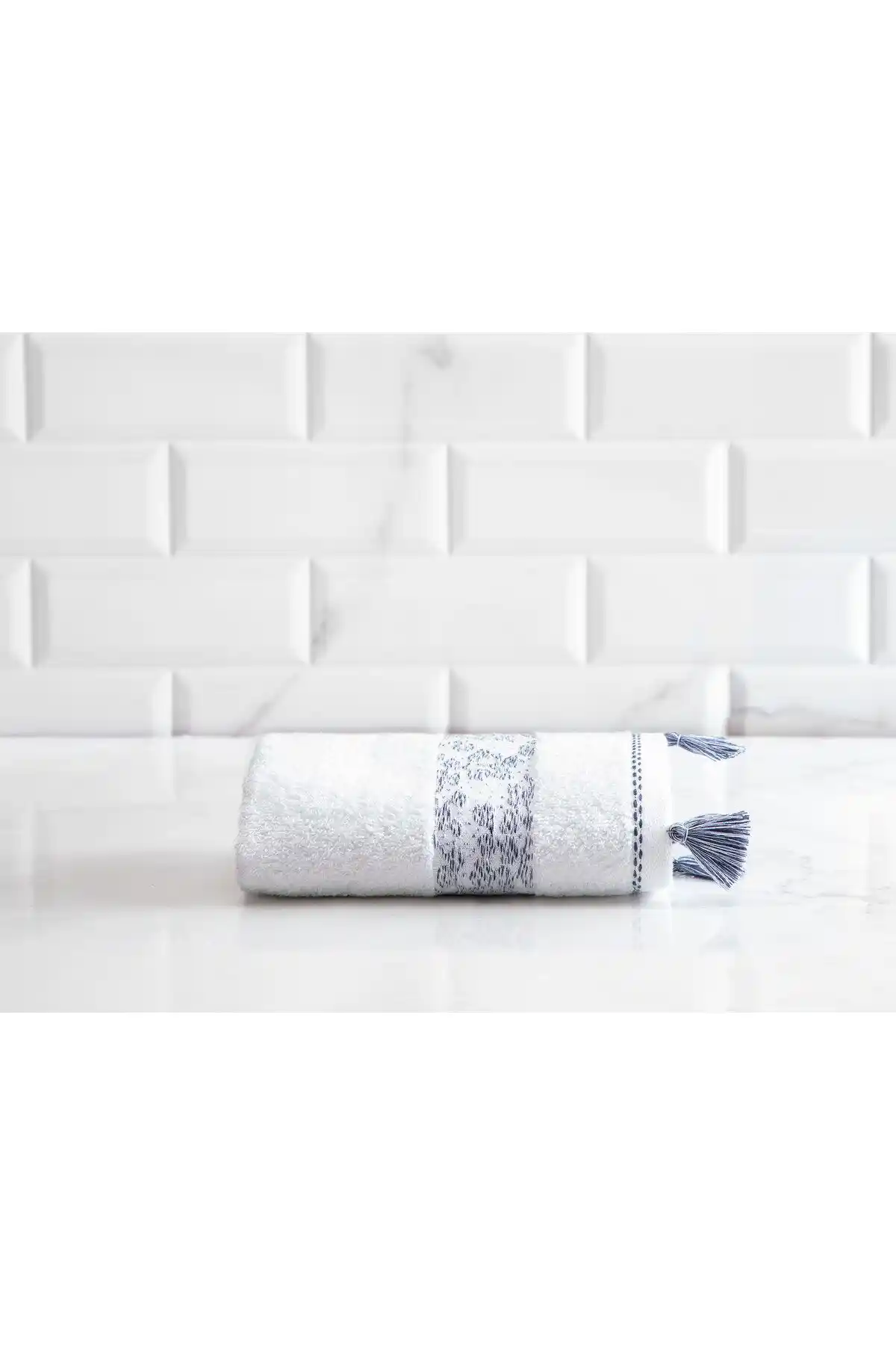 Madame Coco Fayette El Havlusu: Şık ve Fonksiyonel Yüksek Kaliteli Pamuk Havlu