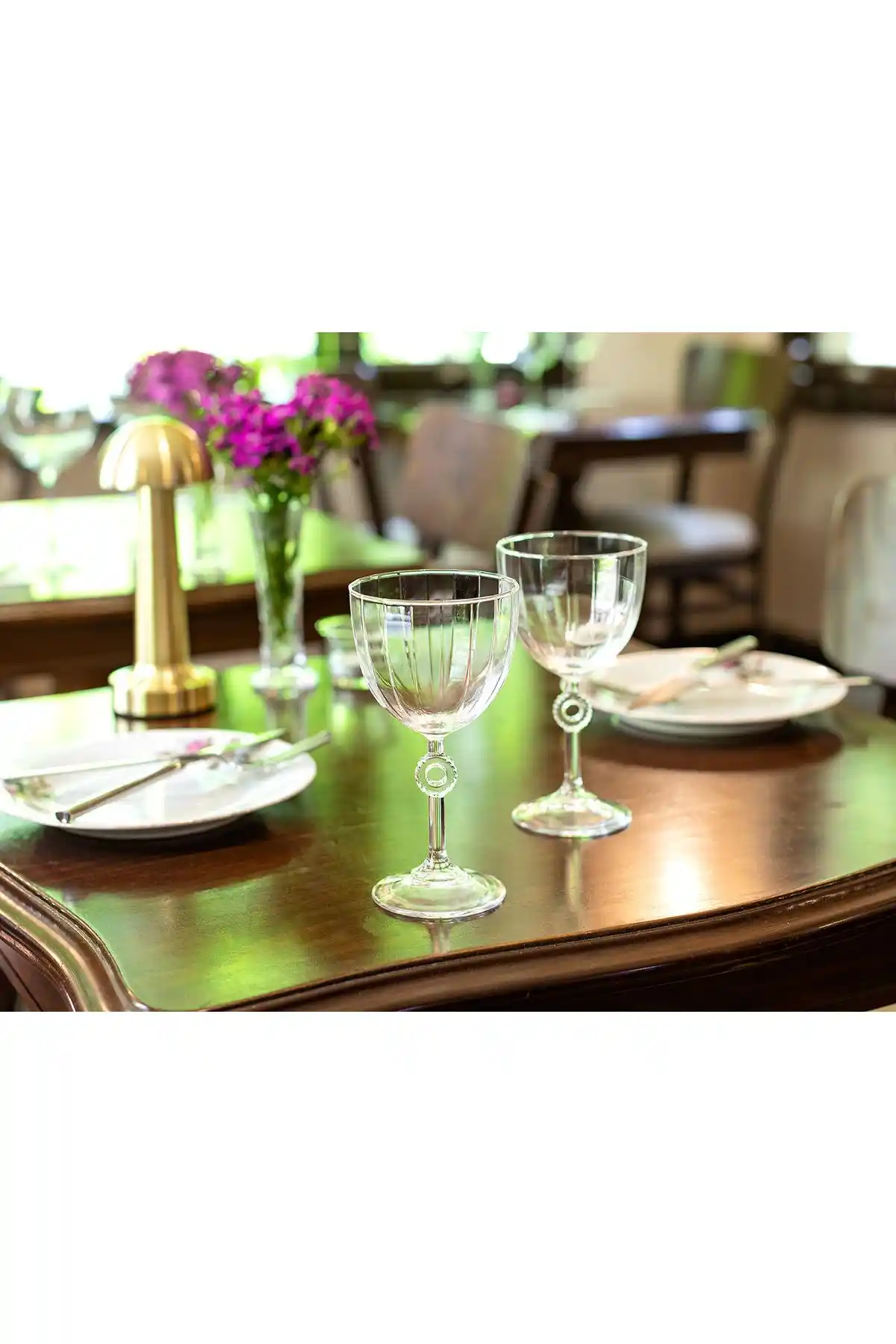 Madame Coco Lavinia 4'lü Kırmızı Şarap Kadehi Seti Zarif ve Fonksiyonel Tasarım