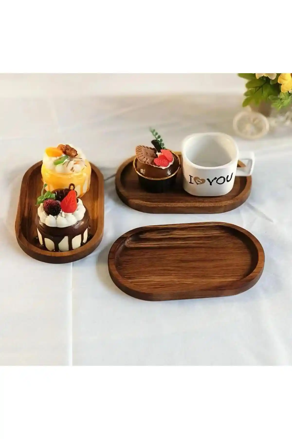 Mehat 4 Lü Ahşap Tepsi: Estetik ve Fonksiyonellik Sunan Dayanıklı Sunum Seti