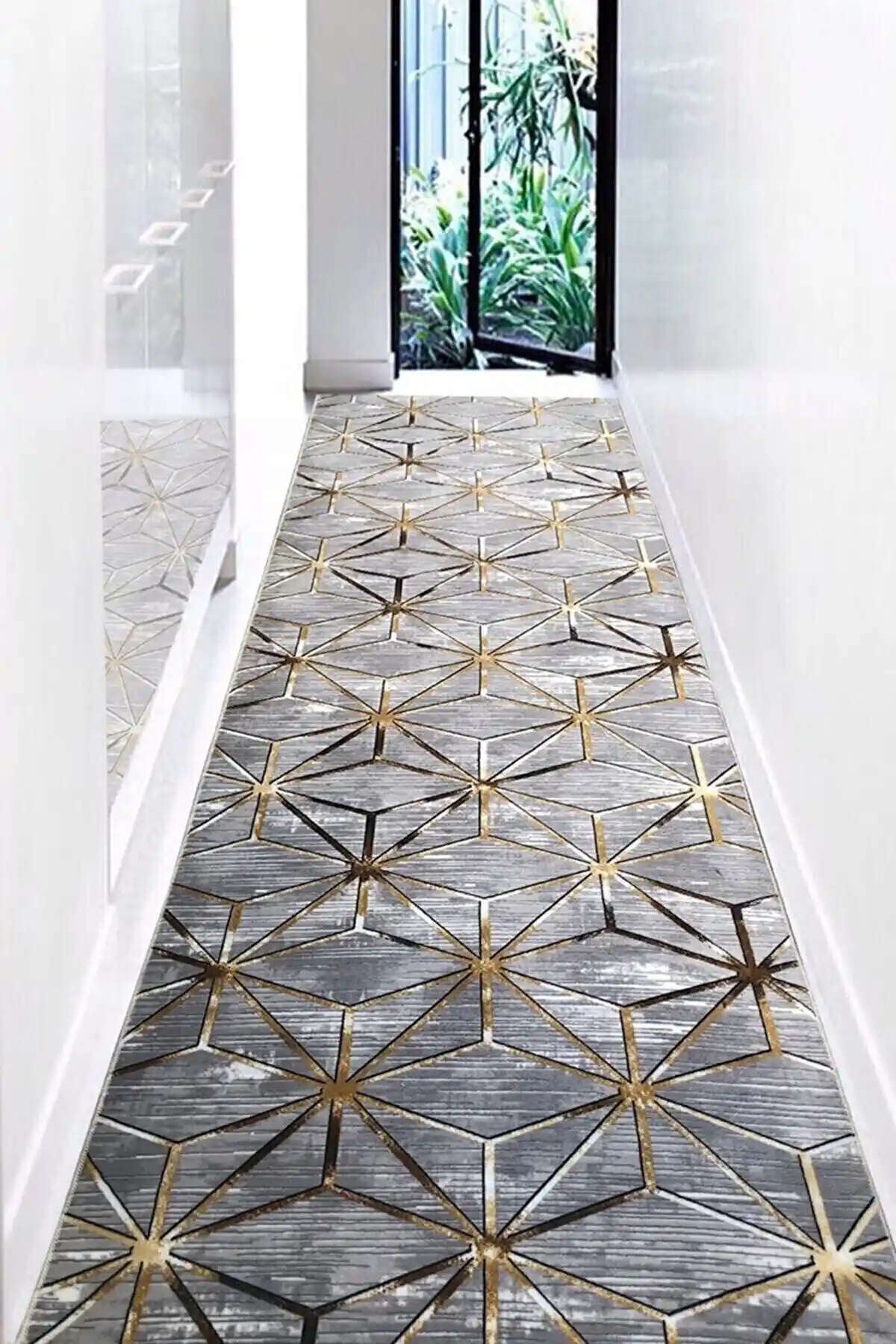 Melian Kaymaz Tabanlı Halı: Güvenli ve Estetik Çözüm İçin Modern Tasarım Seçenekleri