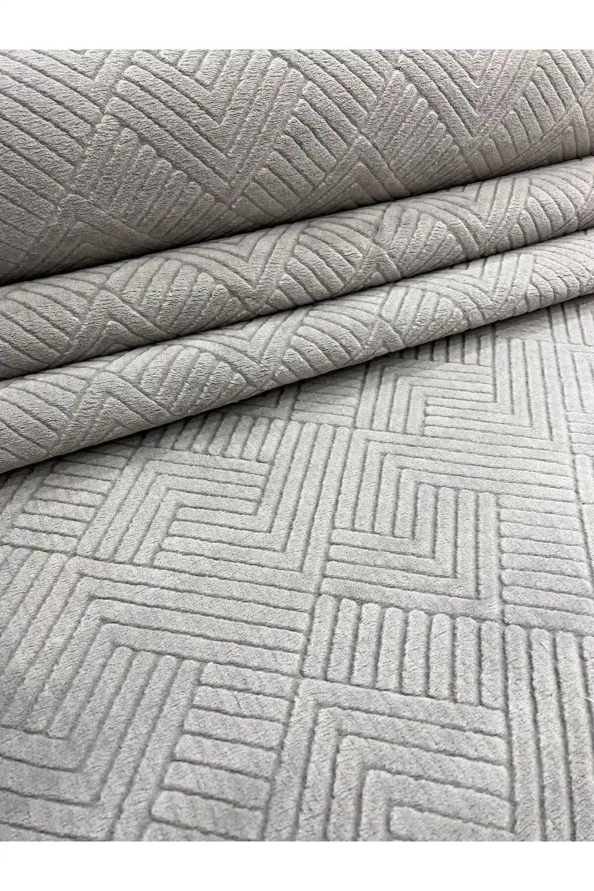 Merinos Rölyef Aden Gri Kaymaz Taban Kesme Halı Yolluk Özellikleri ve Kullanım Alanları