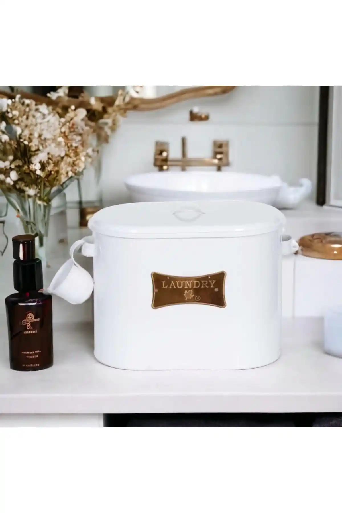 Metal Bölmeli Deterjan Kutuları Karşılaştırması: Beyaz ve Siyah Seçeneklerin Özellikleri ve Kullanıcı Yorumları