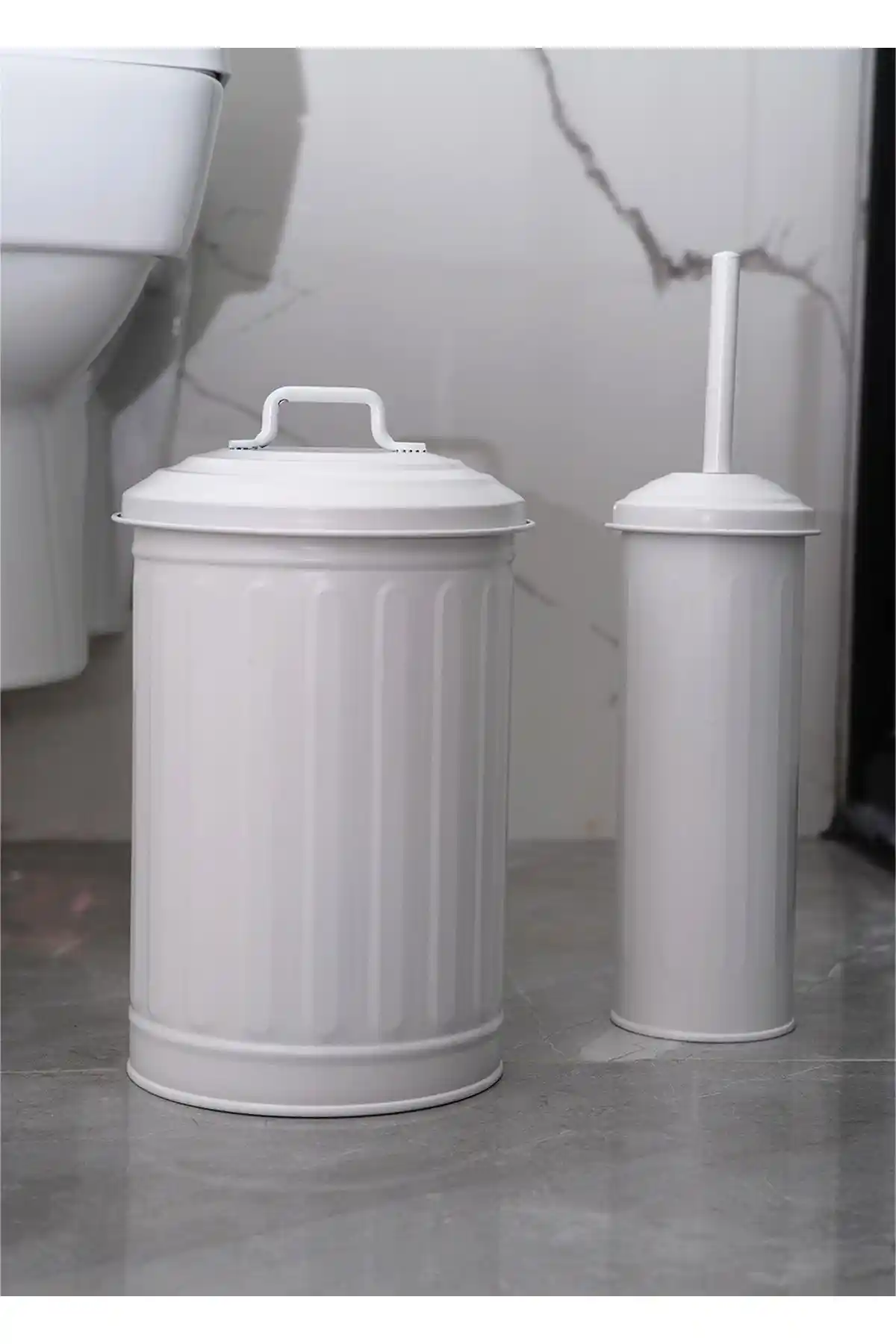 Mia Galvaniz Çöp Kovası ve Tuvalet Fırçası Seti Modern Dayanıklı Temizlik Çözümü