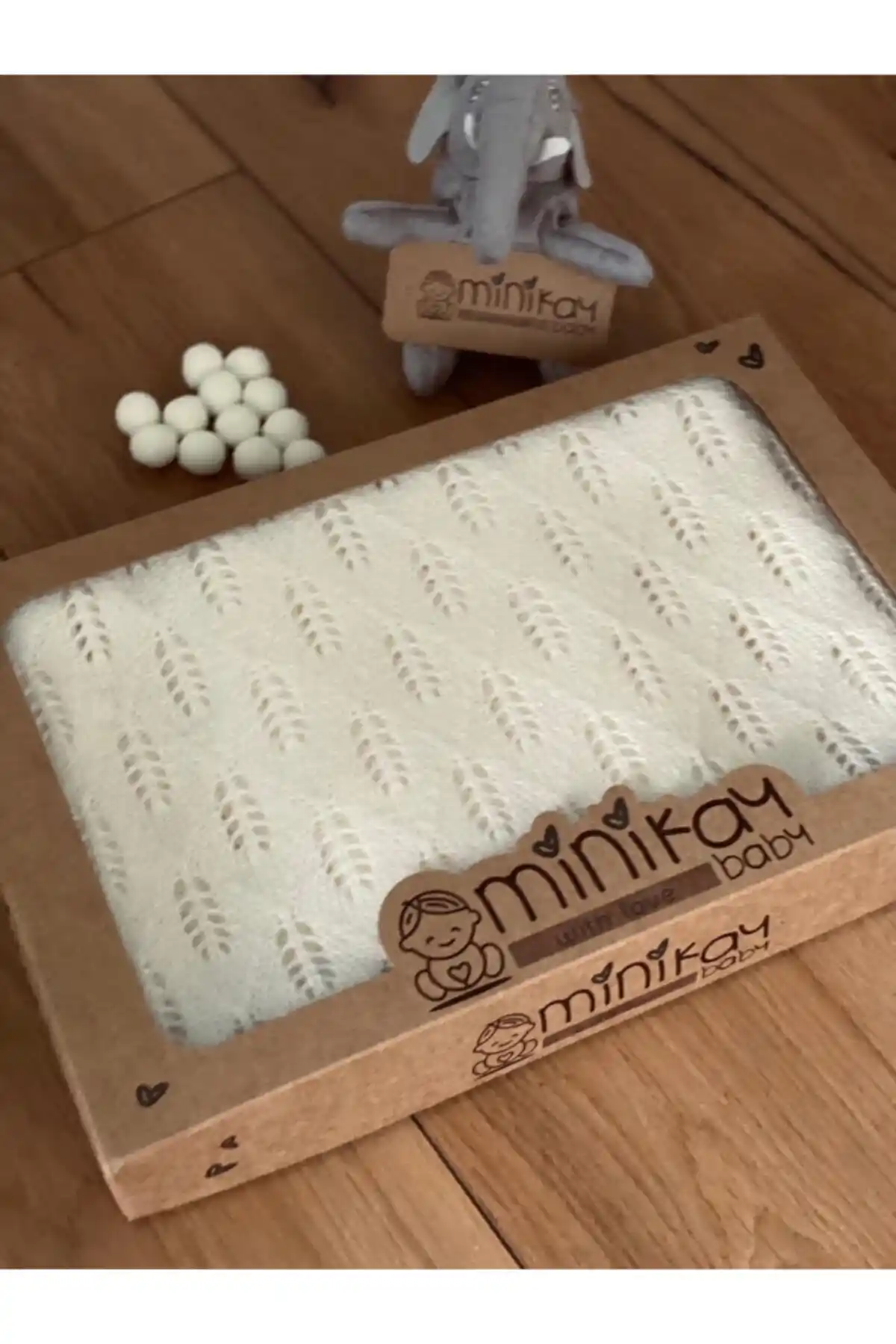 Minik Ay Marka Yeni Doğan Triko Bebek Battaniyesi Estetik ve Konfor Sunar