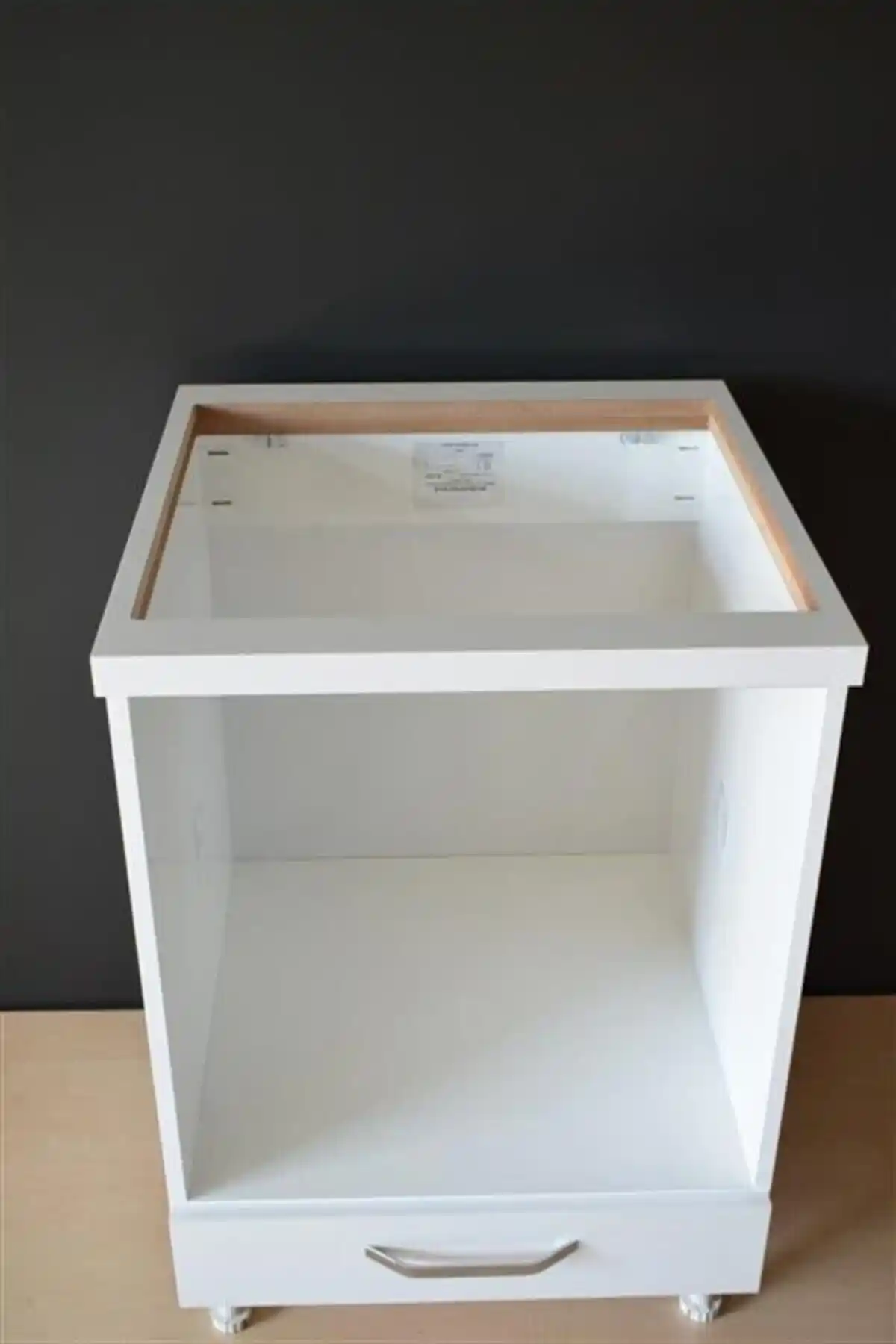 MOBİLİQUE Beyaz Ankastre Mutfak Dolabı: Modern Tasarım ve İşlevsellik Bir Arada