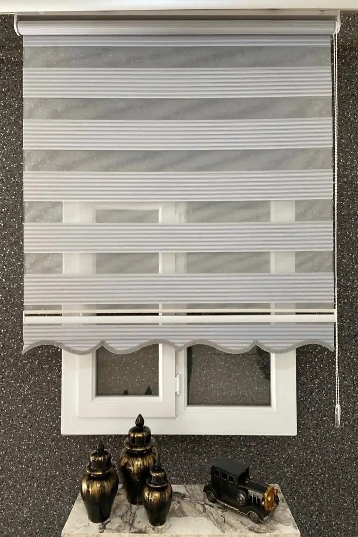 Modern Gri Stor Perde - Şık ve Fonksiyonel Tasarım, Kolay Montaj ve Uzun Ömür