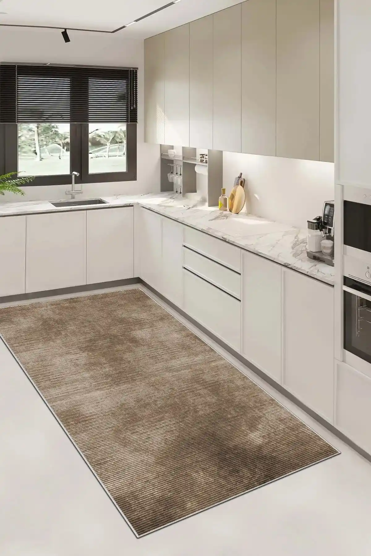 Modern Mutfak Dekorasyonları İçin Halı Seçenekleri: df home ve West Home Karşılaştırması