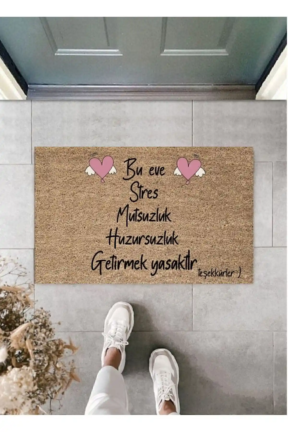 Modern Pembe Dijital Baskılı Kapı Önü Paspası Ev Dekorasyonuna Şıklık Katıyor