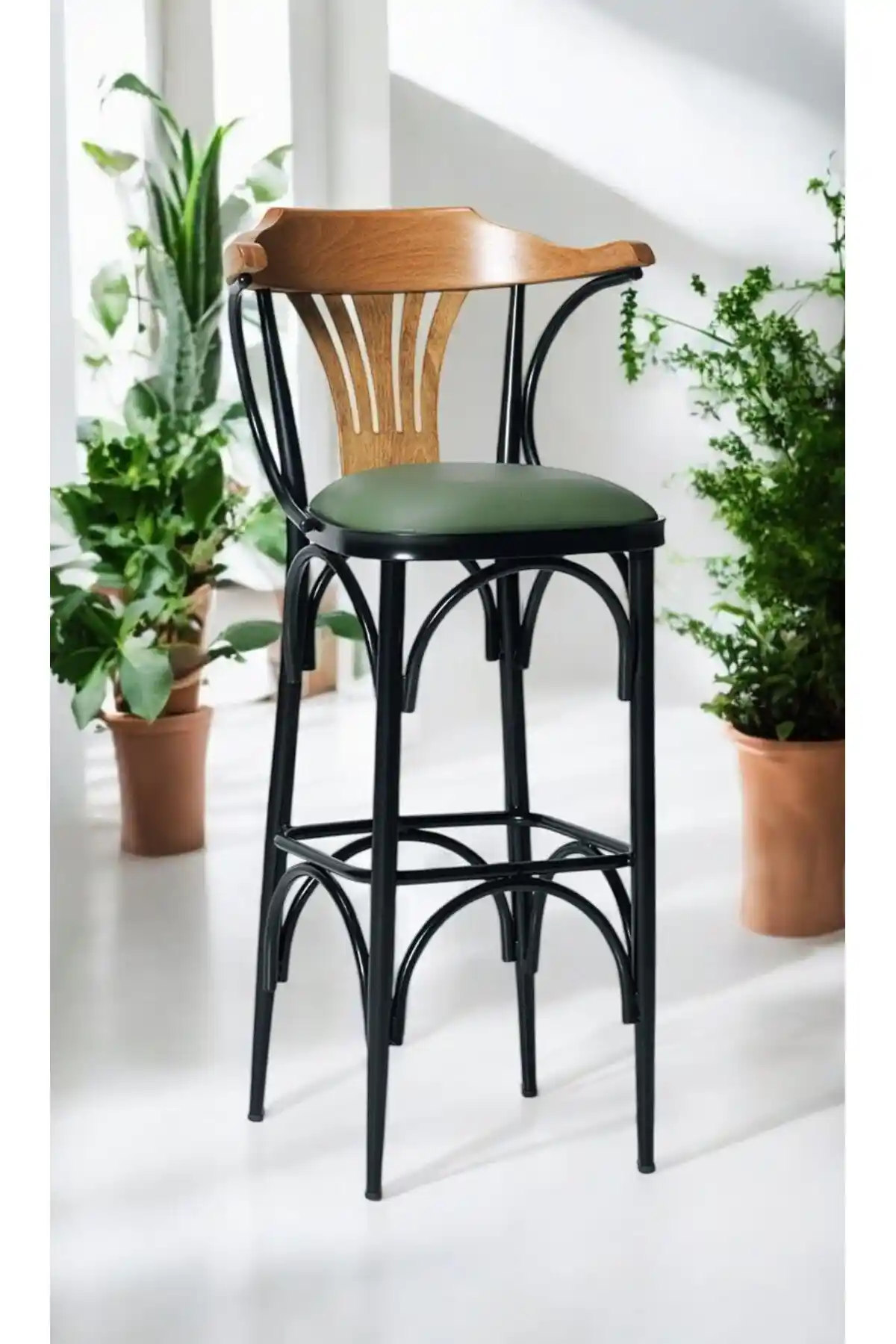 Modern ve Dayanıklı DENGEMA Bar Sandalyesi ile Mekanlarınızı Şıklıkla Yenileyin