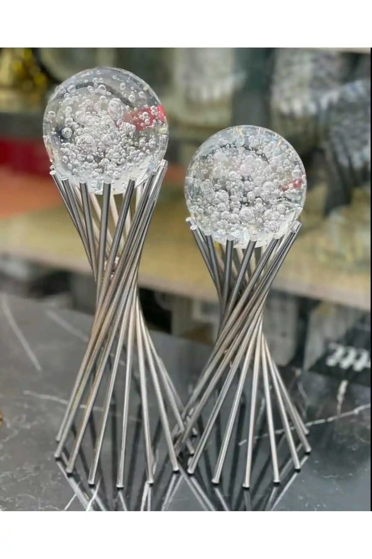 Modern ve Şık Dekoratif Metal Küre Seti Ev Dekorasyonunda Fark Yaratır
