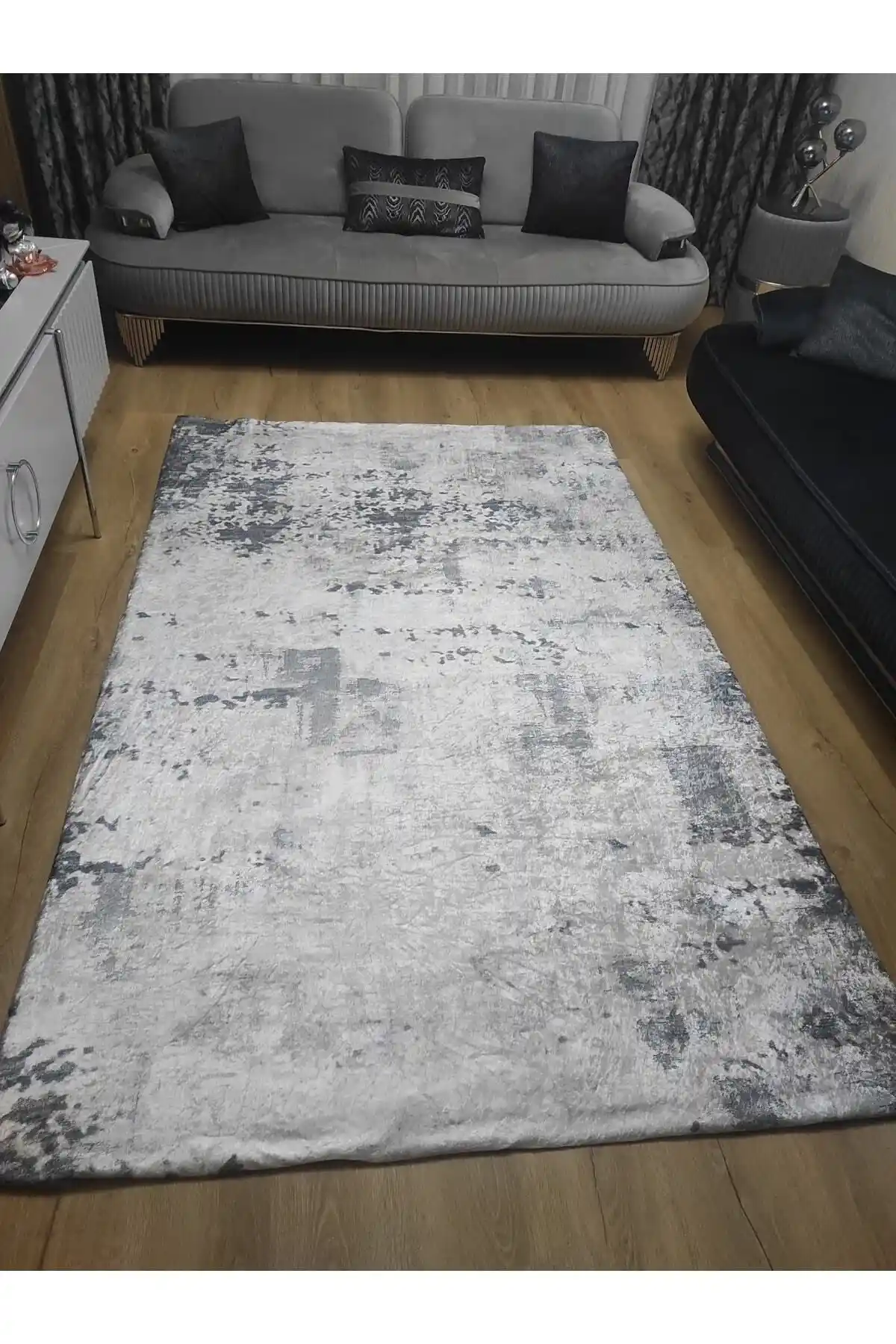 Modern ve Şık ESPİCAL HOME Kadife Kumaş Lastikli Halı Örtüsü Özellikleri