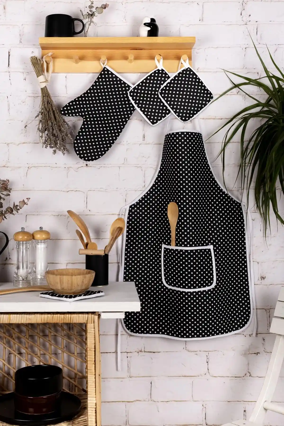 Morlay 4’lü Mutfak Çeyiz Seti Modern Şıklık ve Fonksiyonellik Sunar