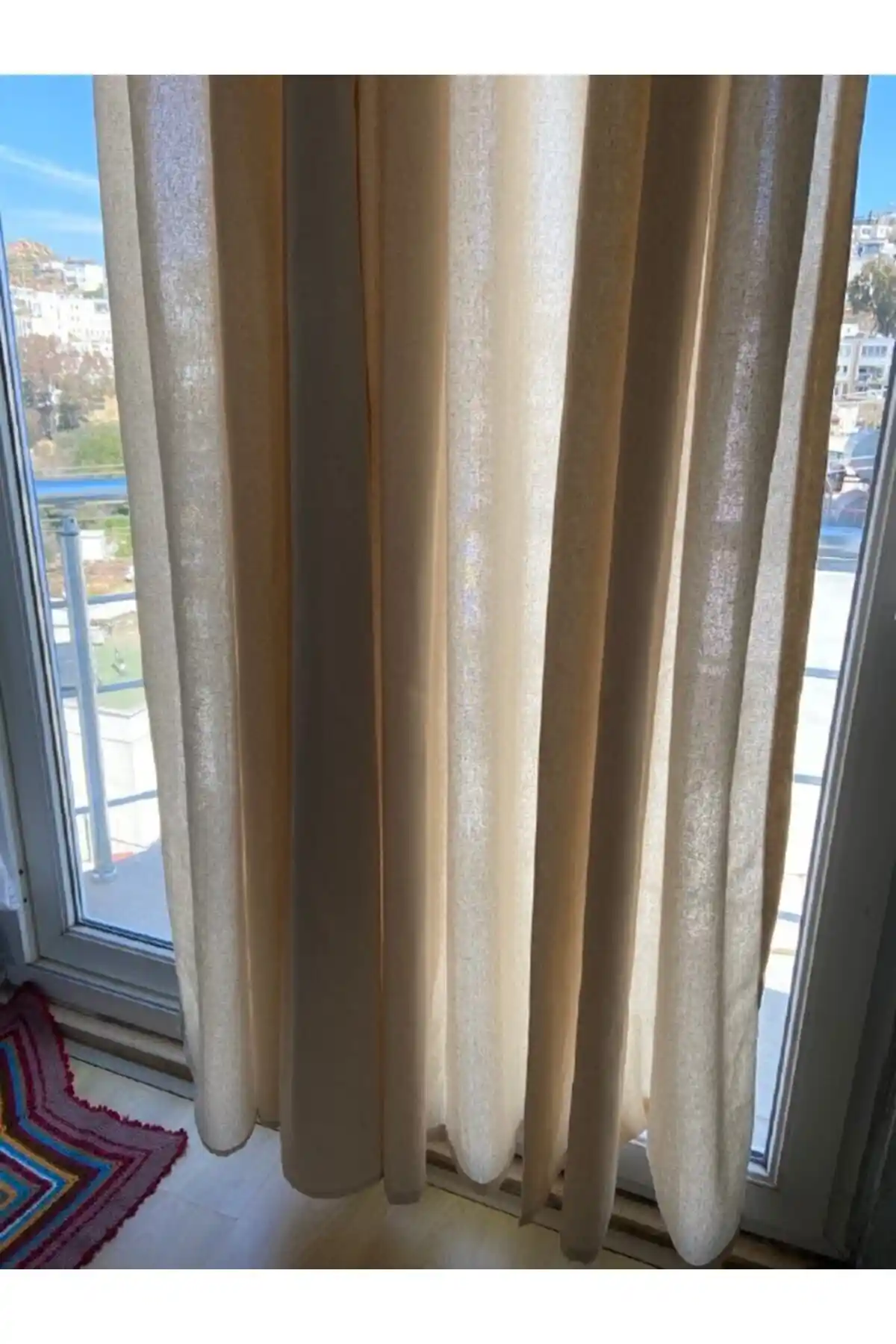 Mrmemo Buldan Keten Perde: Doğal ve Şık Tasarımıyla Modern İç Mekân Dekorasyonu