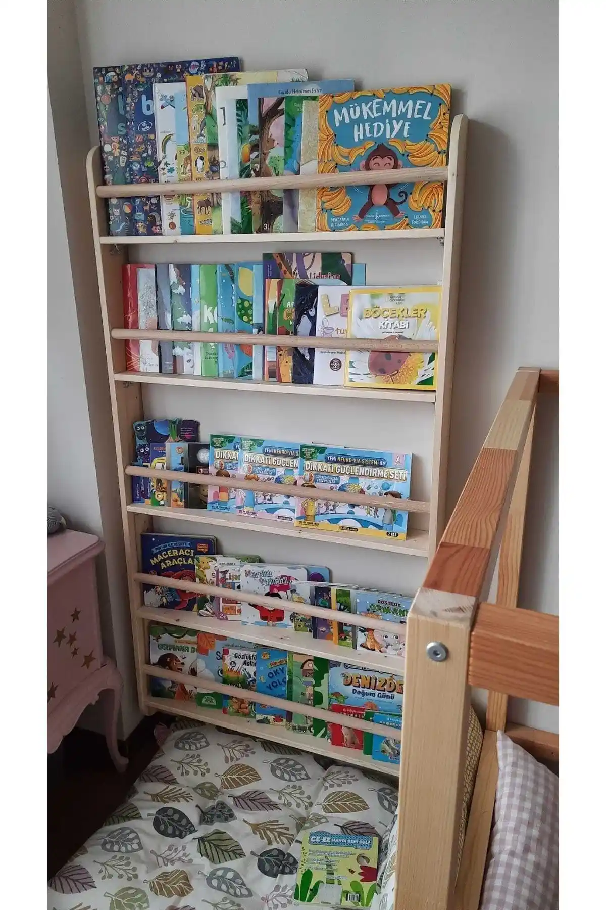 MrtAhşap Montessori Kitaplık Geniş Model Çocuklar İçin Dayanıklı ve Estetik Mobilya