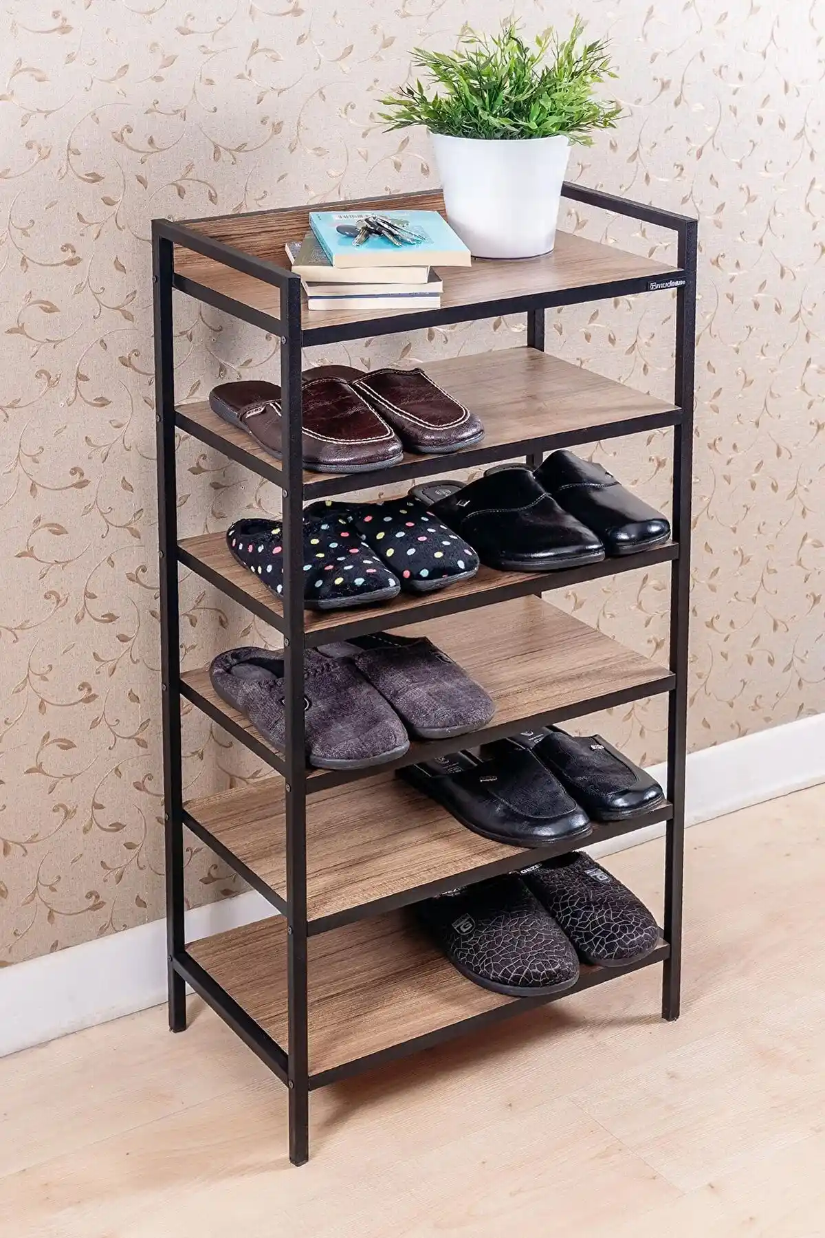 Mudesa ve Retodesign 6 Raflı Ayakkabılık Karşılaştırması ve Seçim Rehberi