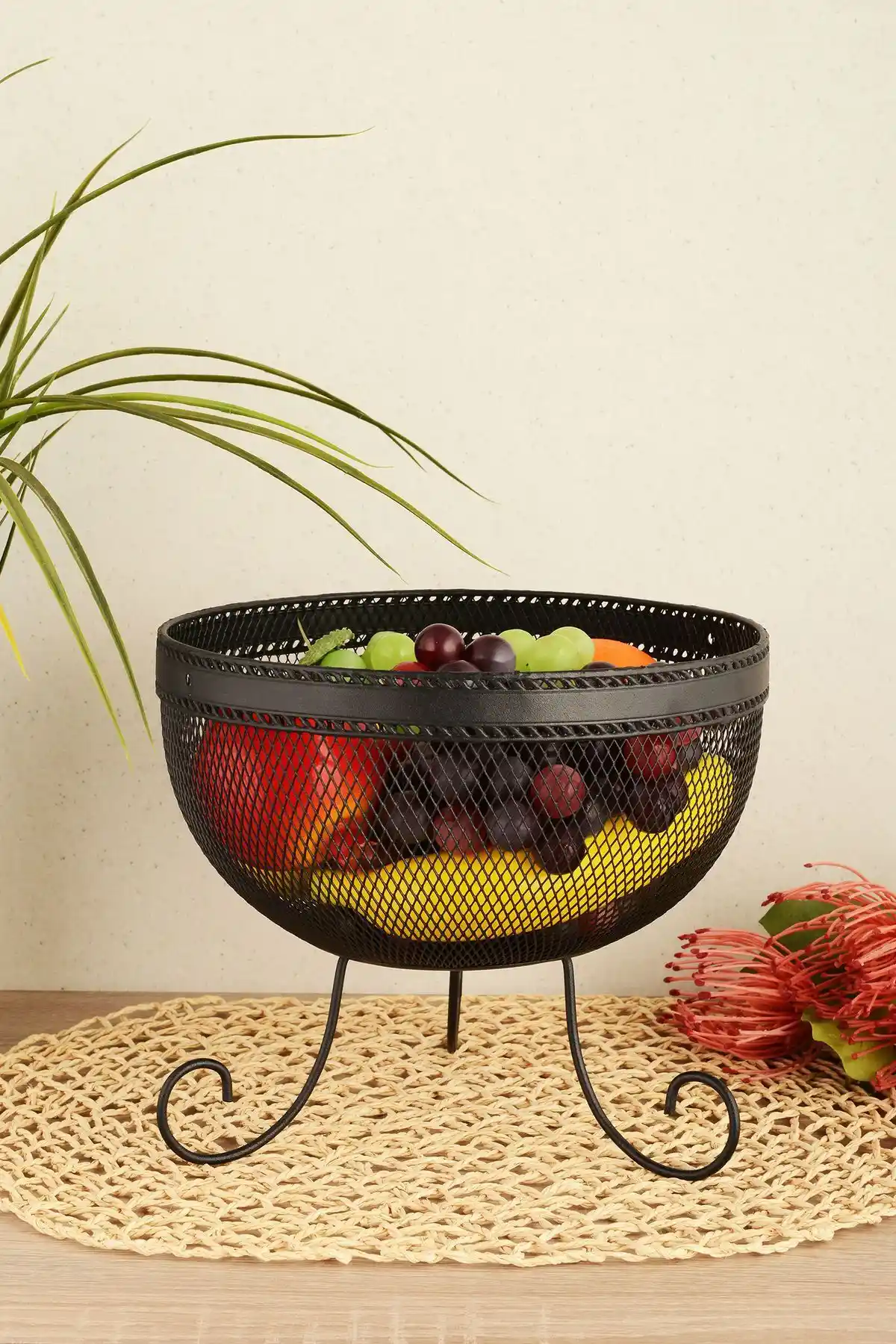 Mutfak Dekorasyonunda Metal Meyve Sepetleri Karşılaştırması ve Seçim Rehberi