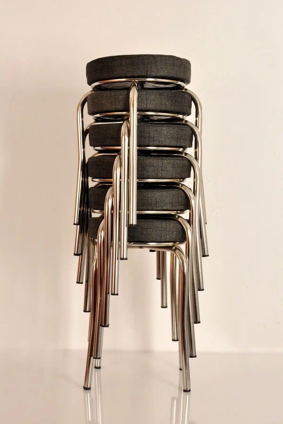 Mutfak Taburesi Karşılaştırması: AKK TİCARET ve Yılmaz Masacılık Ürünlerinin Özellikleri