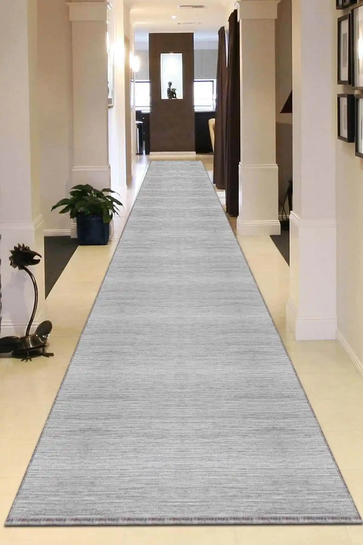 NeluxHome Makinede Yıkanabilir Kaymaz Taban Sade Kesme Rulo Yolluk Özellikleri ve Kullanım Alanları