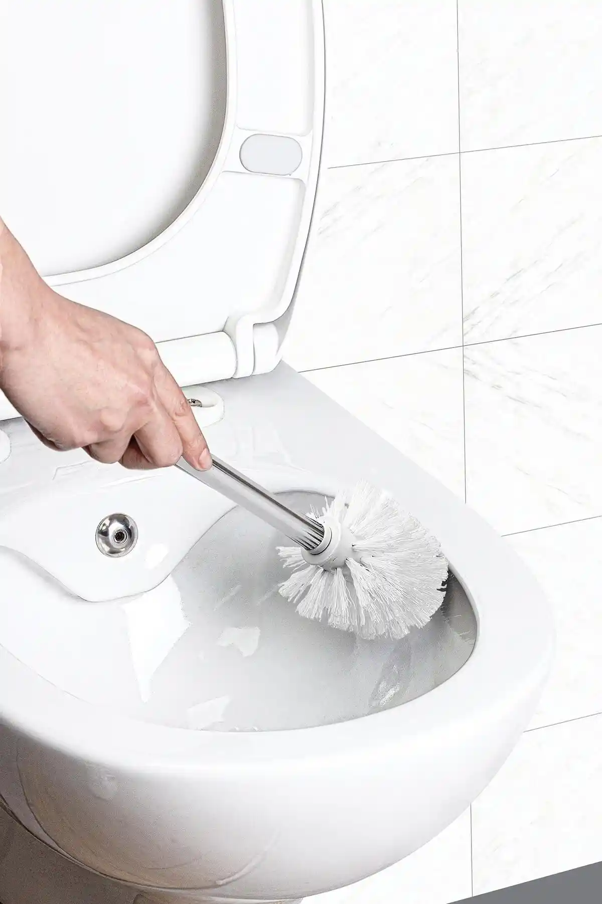 Okyanus Home Metal Saplı Fırça: Dayanıklı ve Estetik Temizlik Aracı Tanıtımı