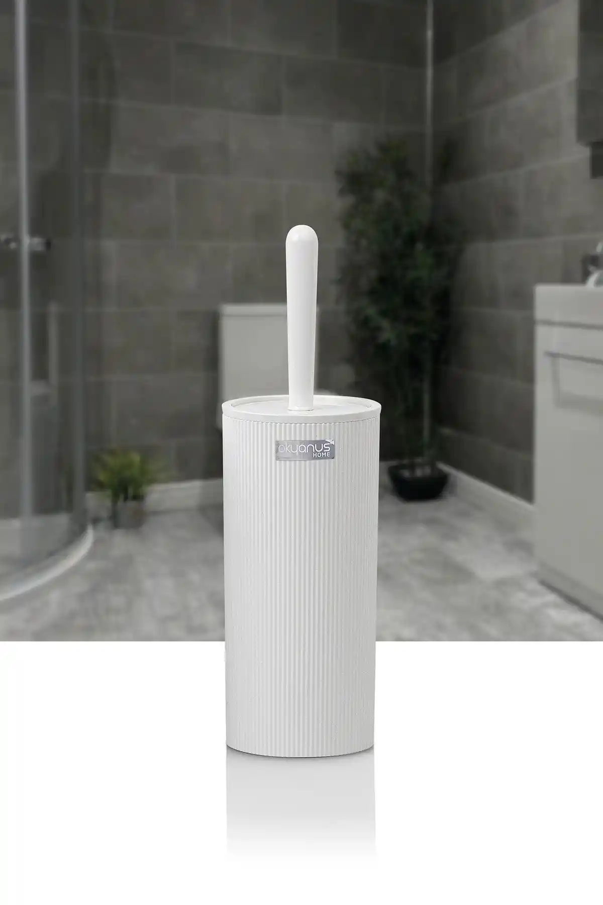 Okyanus Home Mina Beyaz Çizgili WC Fırçalık: Modern ve Dayanıklı Banyo Temizlik Aksesuarı