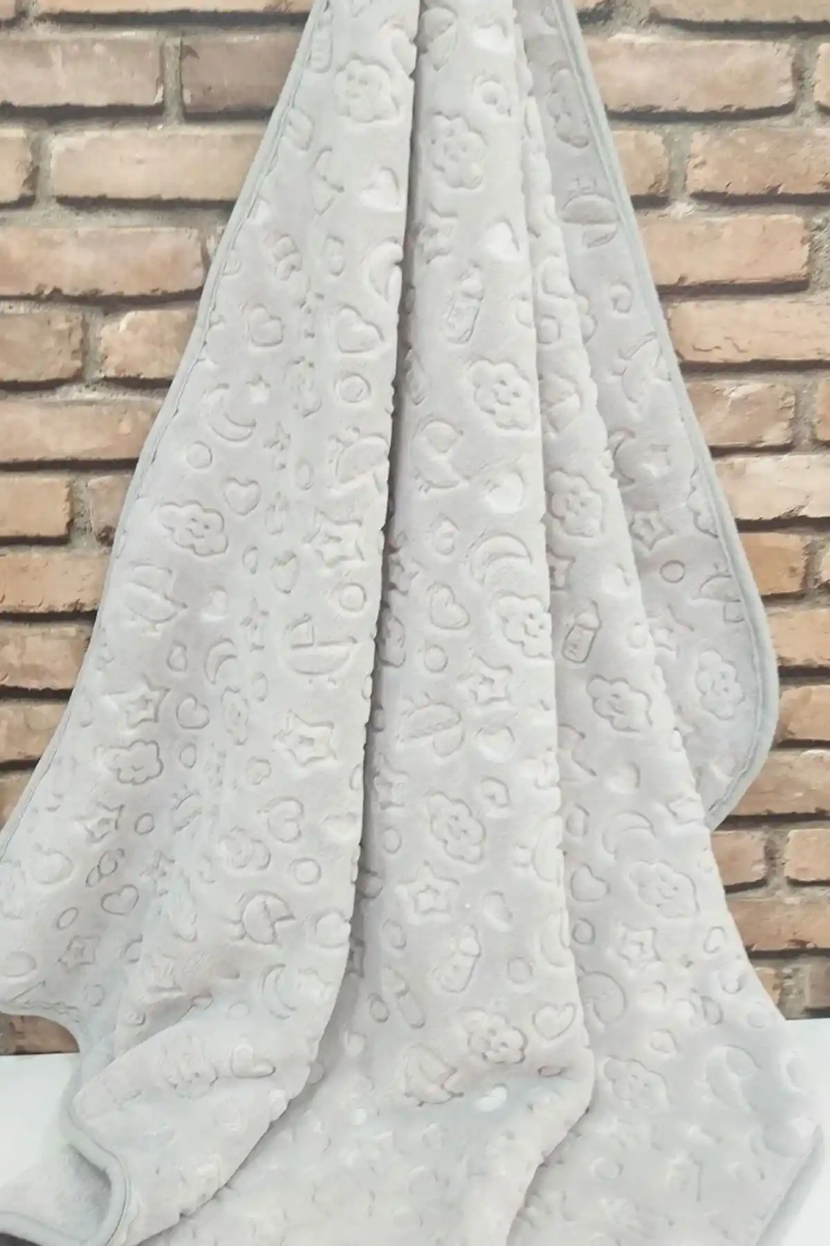 Özdilek Yeni Model Bebek Battaniyesi Açık Gri Konfor ve Şıklık Sunar