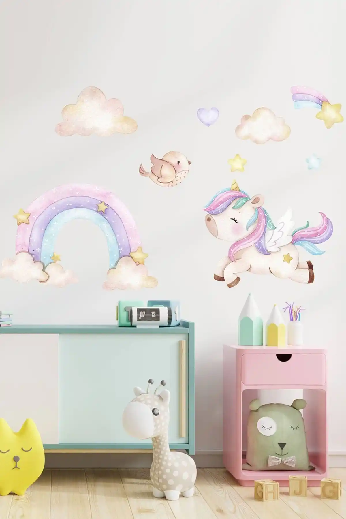 Pastel Unicorn Çocuk Odası Duvar Sticker Seti Gökkuşağı ve Kalpler Tasarımı