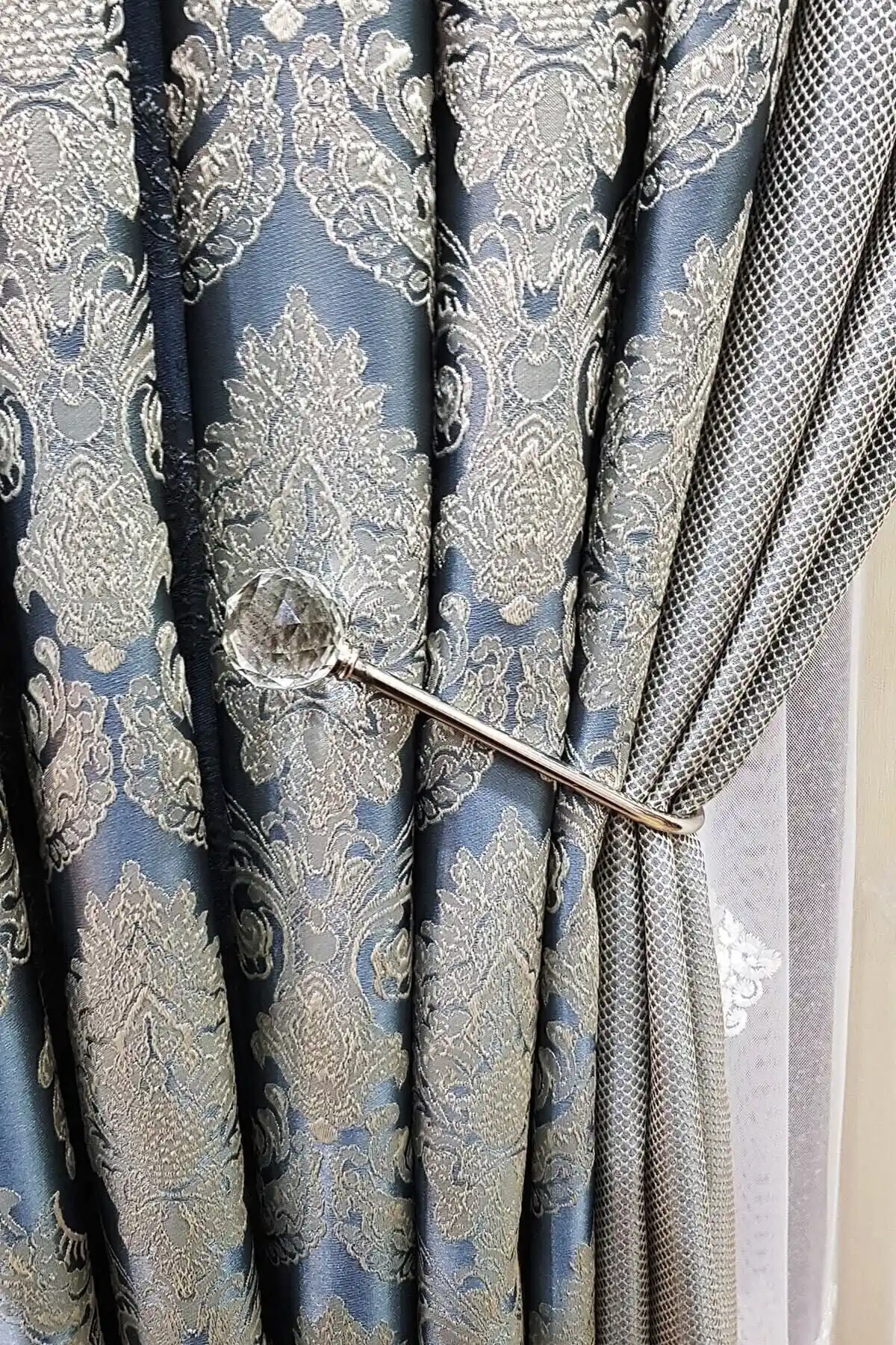 Perde Aksesuarları Karşılaştırması: Kristal Top U Renso ve Uky İkili Bağlama Aparatı