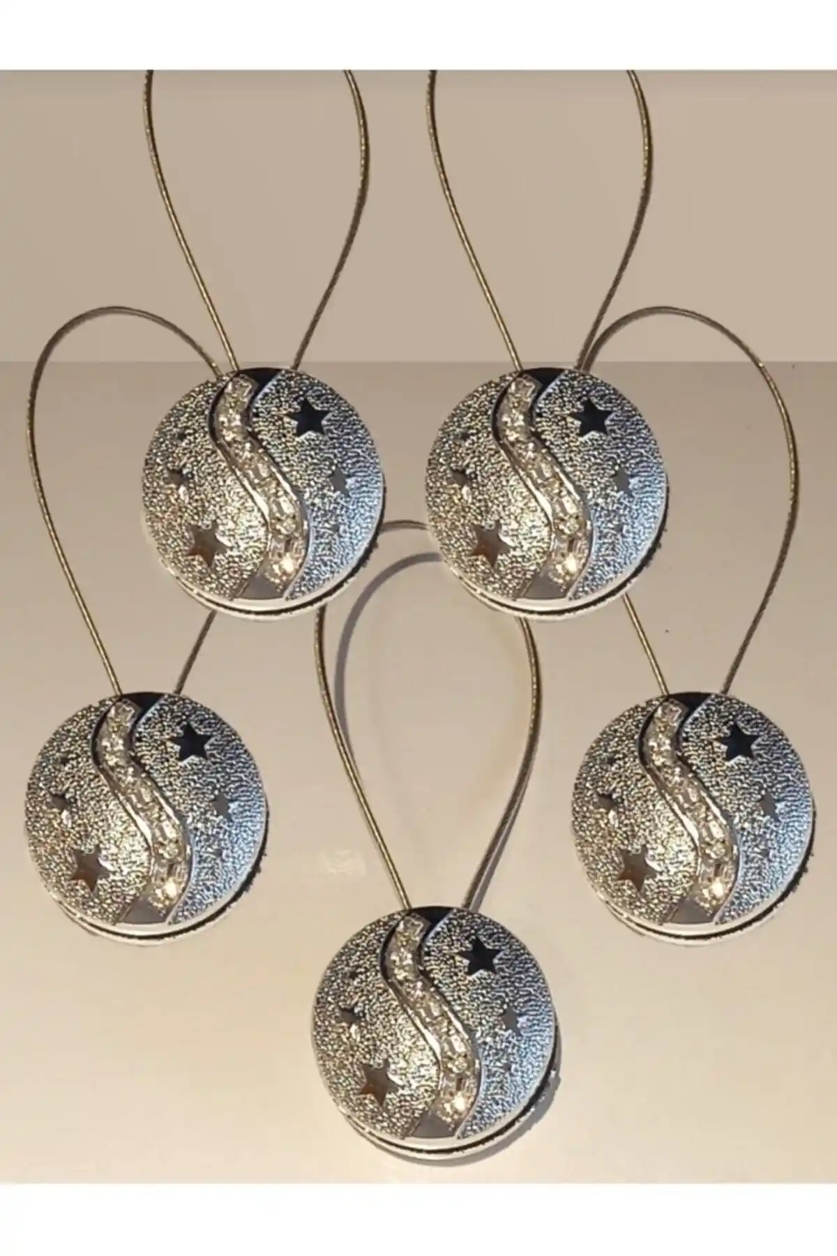 Perde Düzenleme Kolaylığı İçin Mıknatıslı Perde Tutturucu Aksesuarları