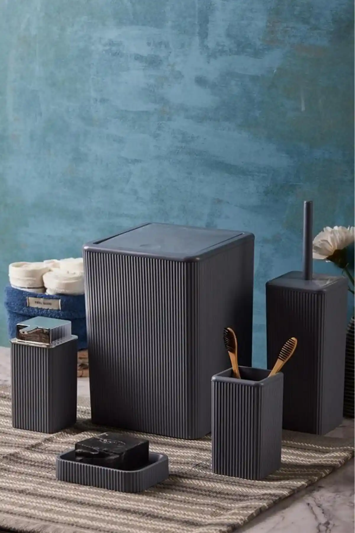 Perotti Banyo Setleri Palermio ve Marlon-dante Karşılaştırması