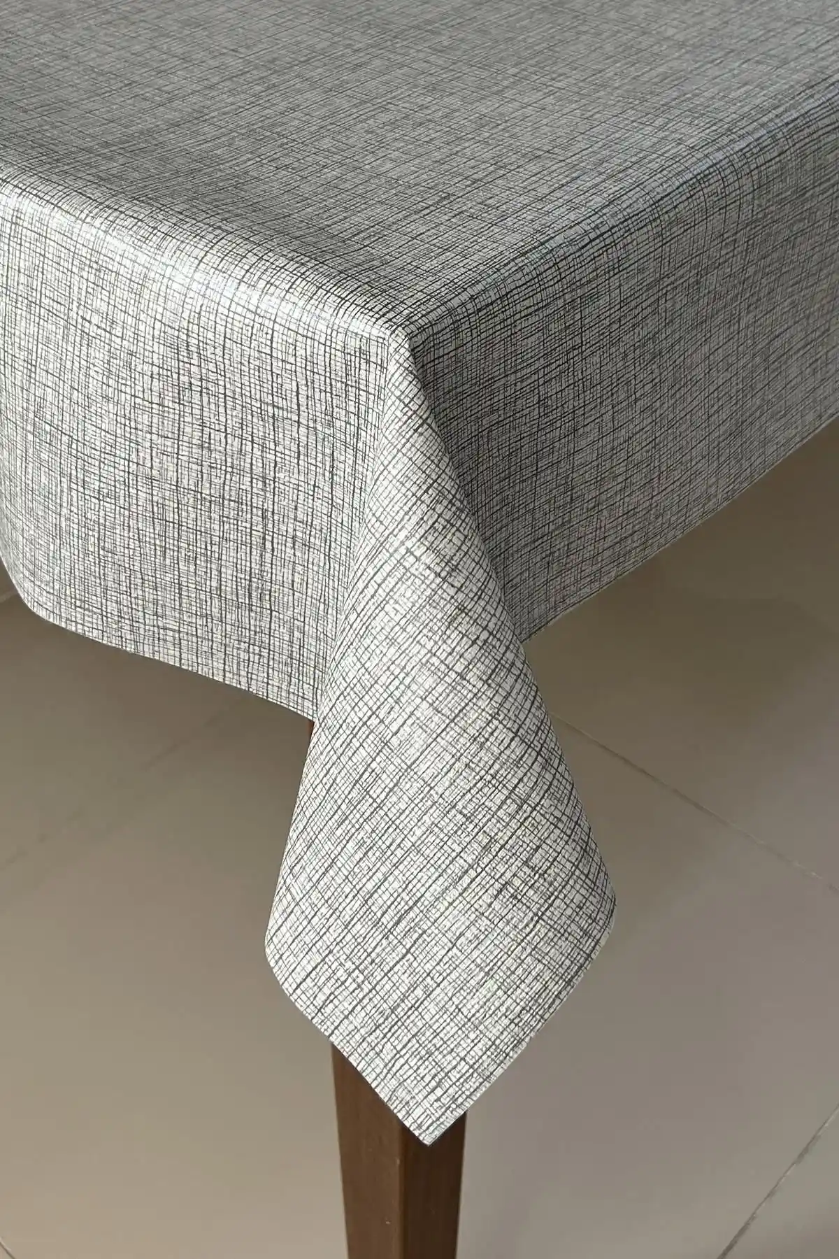 Pimula Home PVC Kaymaz Silinebilir Masa Örtüsü Dayanıklı ve Estetik Tasarım