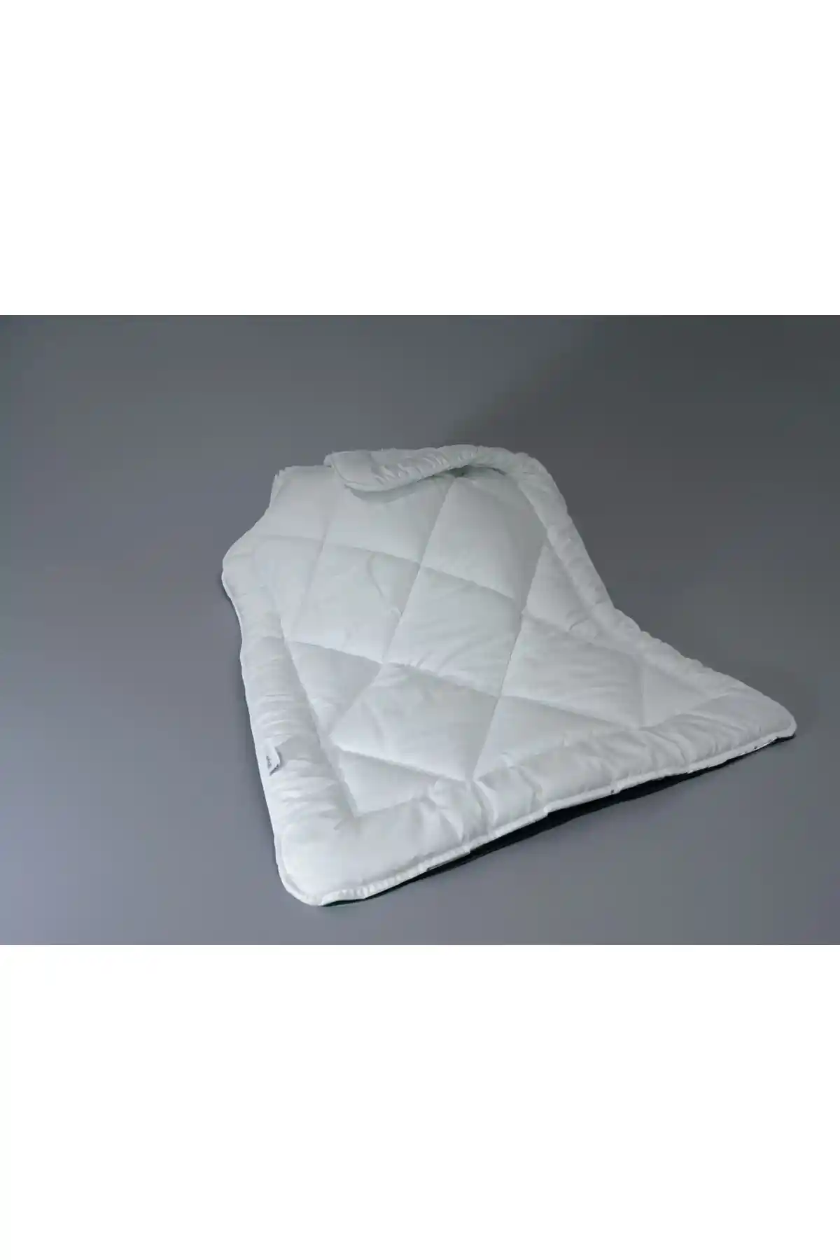 Piyes Home ve Soft Colours Bebek Yorganları Karşılaştırması: Özellikler ve Kullanıcı Yorumları