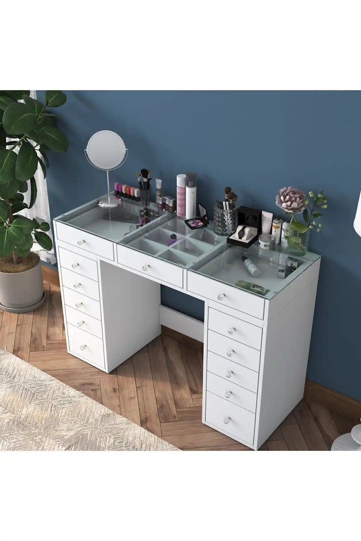 Rani Bj105 ve Rani Bj117 Makyaj Masası Modellerinin Detaylı Karşılaştırması