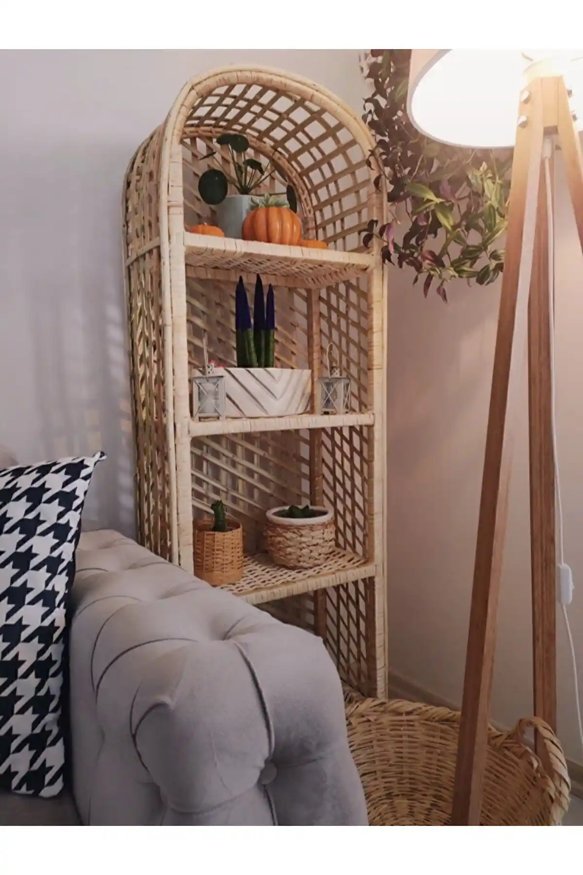 Renklidükkan Hasır Raf: Estetik ve Dayanıklı İskandinav Tarzı Ev Dekorasyonu Ürünü