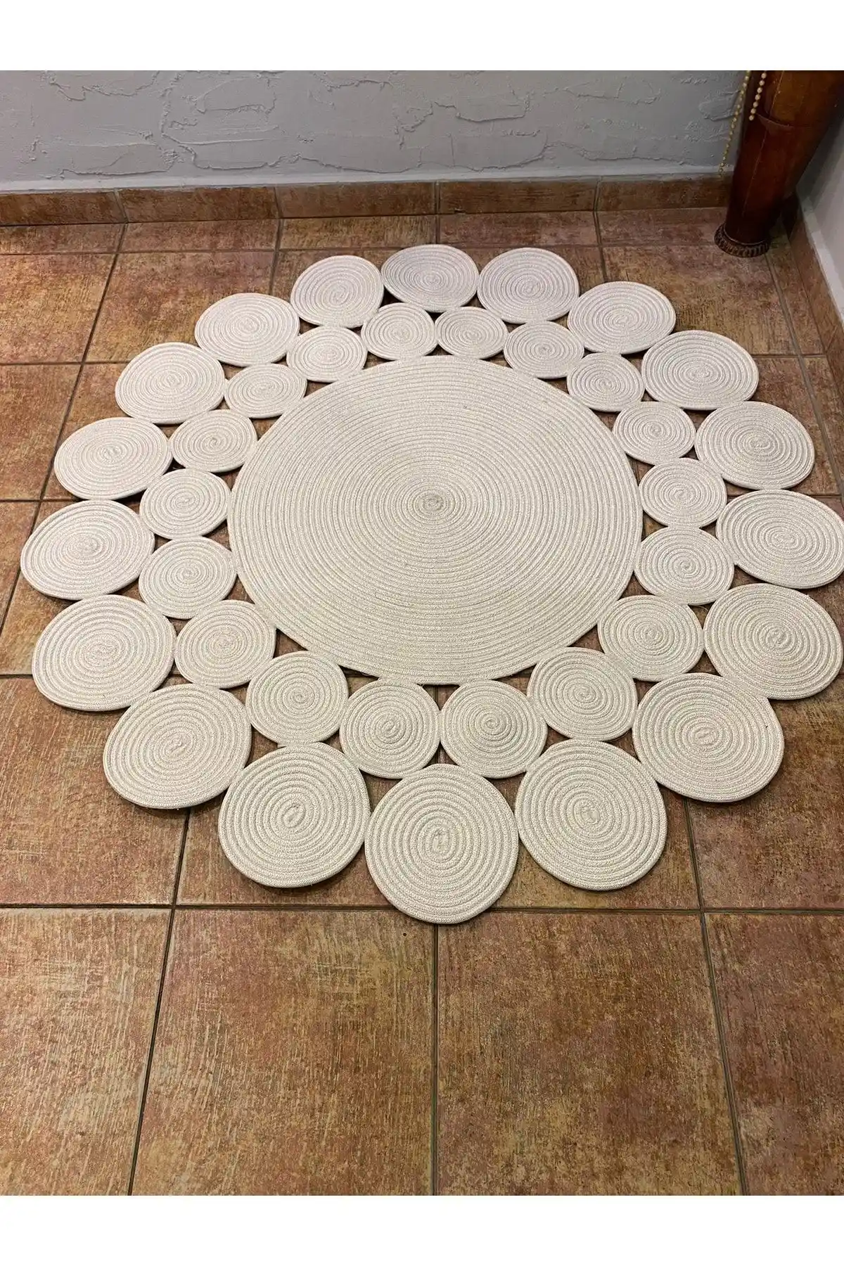 Rönesans Tekstil Jüt Kilim Halı Doğal Malzemelerle Estetik ve Dayanıklılık