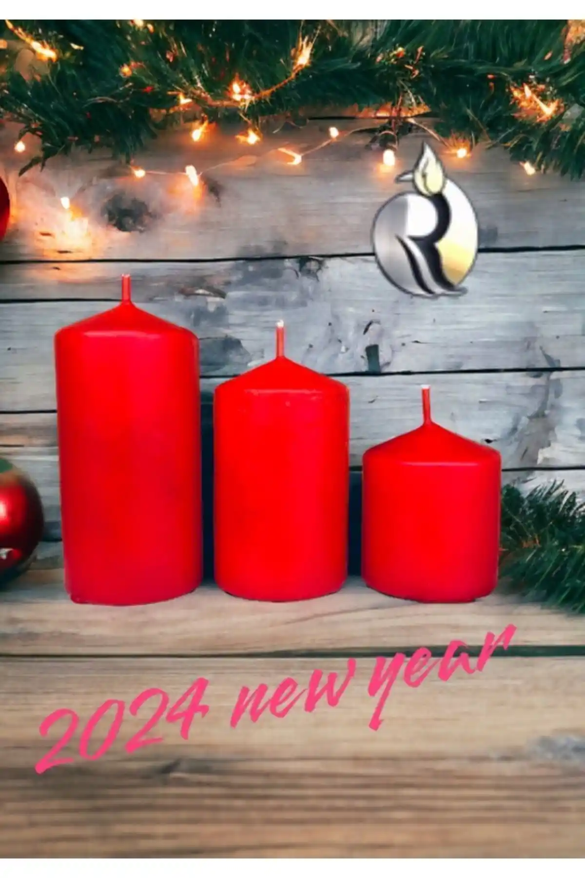 Royal Mum Yılbaşı Özel 3 Adet Silindir Mum Seti Ev Dekorasyonunda Şıklık ve Sıcaklık Sağlar