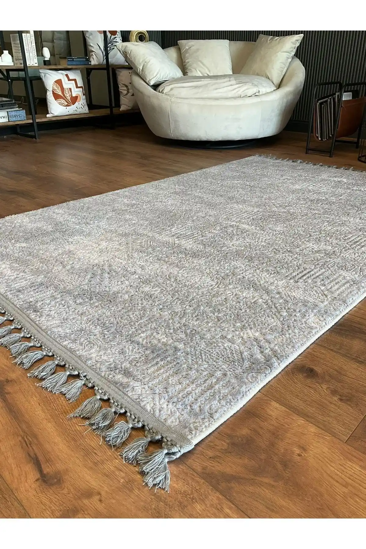 Saraz Halı Puffy Kabartma Desenli Yıkanabilir Kaymaz Taban Salon Halısı Özellikleri ve Kullanım Avantajları