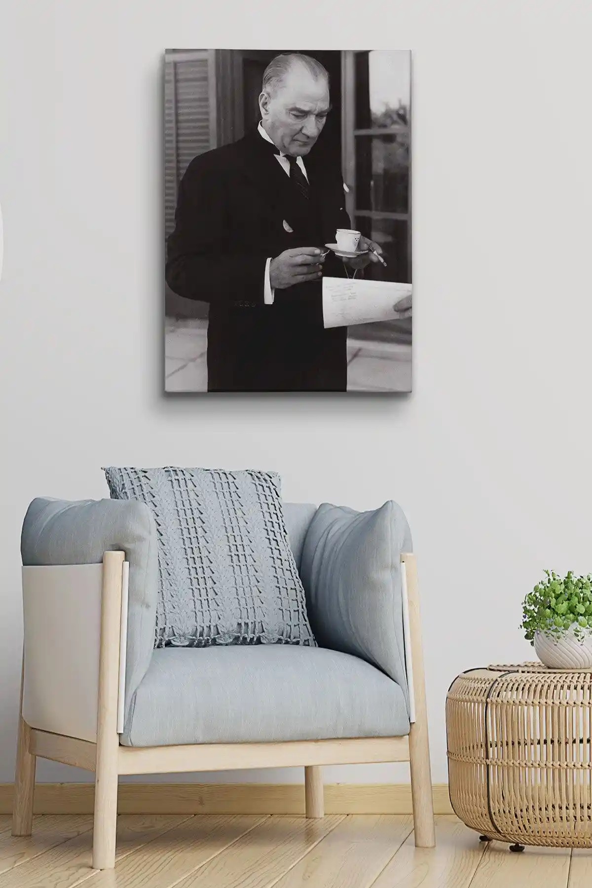 Sennight Atatürk Kanvas Tablo Modern ve Şık Dekorasyon İçin Önerilen Seçenek