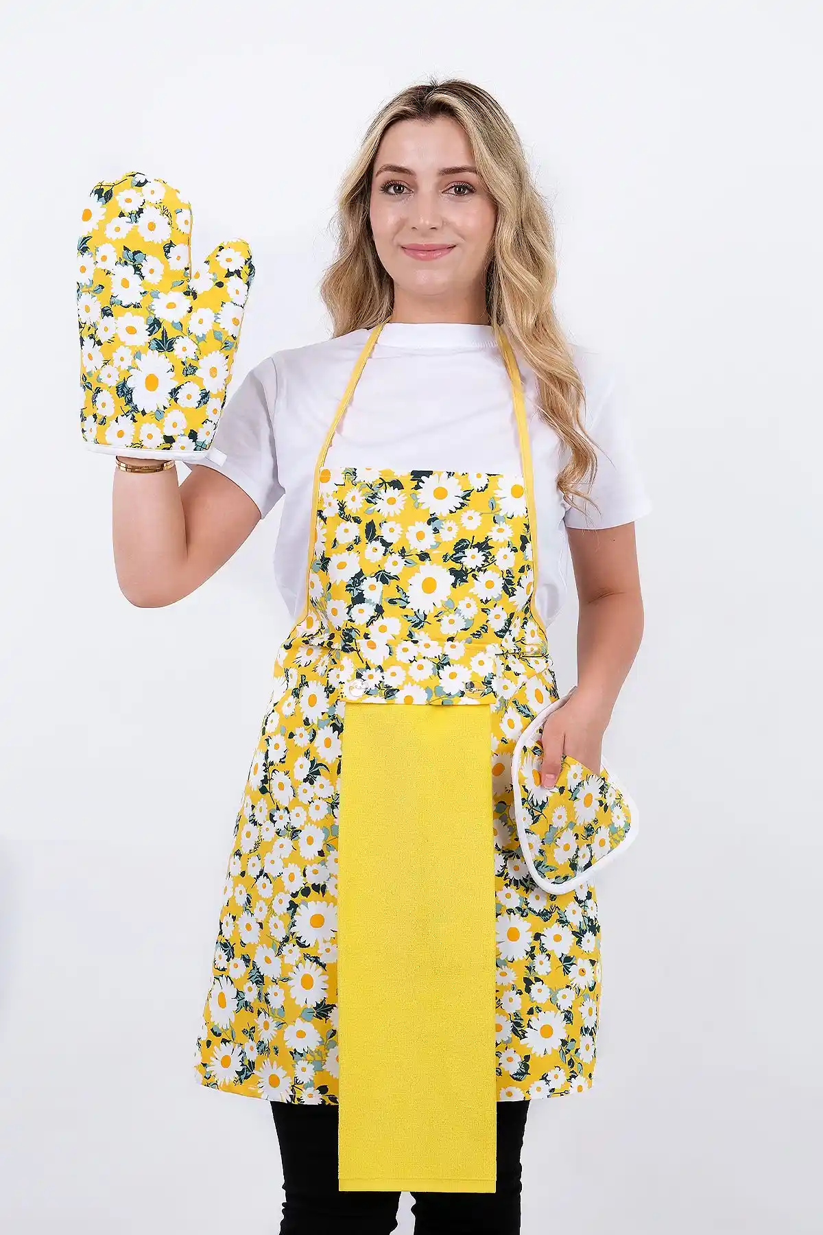 Sevilya Damla Sıvı Geçirmez Mutfak Önlüğü Şık ve Dayanıklı Tasarımıyla Öne Çıkıyor