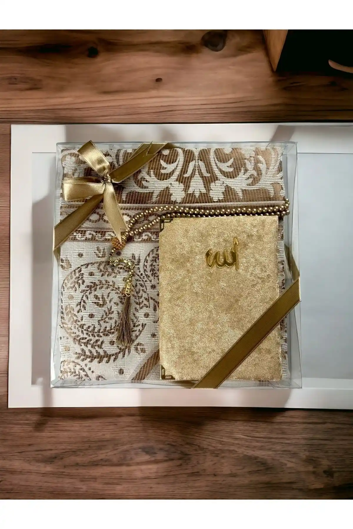 SolaklarGroup Lüks Seccade Seti: Zarif ve Fonksiyonel Dini İbadet Ürünü